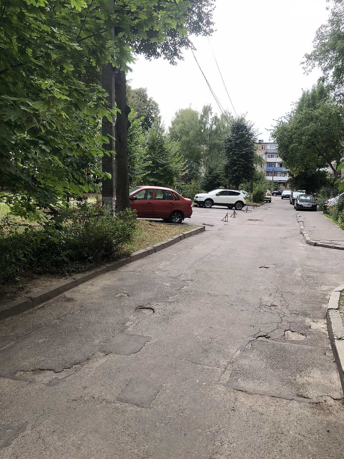 Продажа трехкомнатной квартиры в Виннице, на просп. Космонавтов 39, район Вишенка фото 1