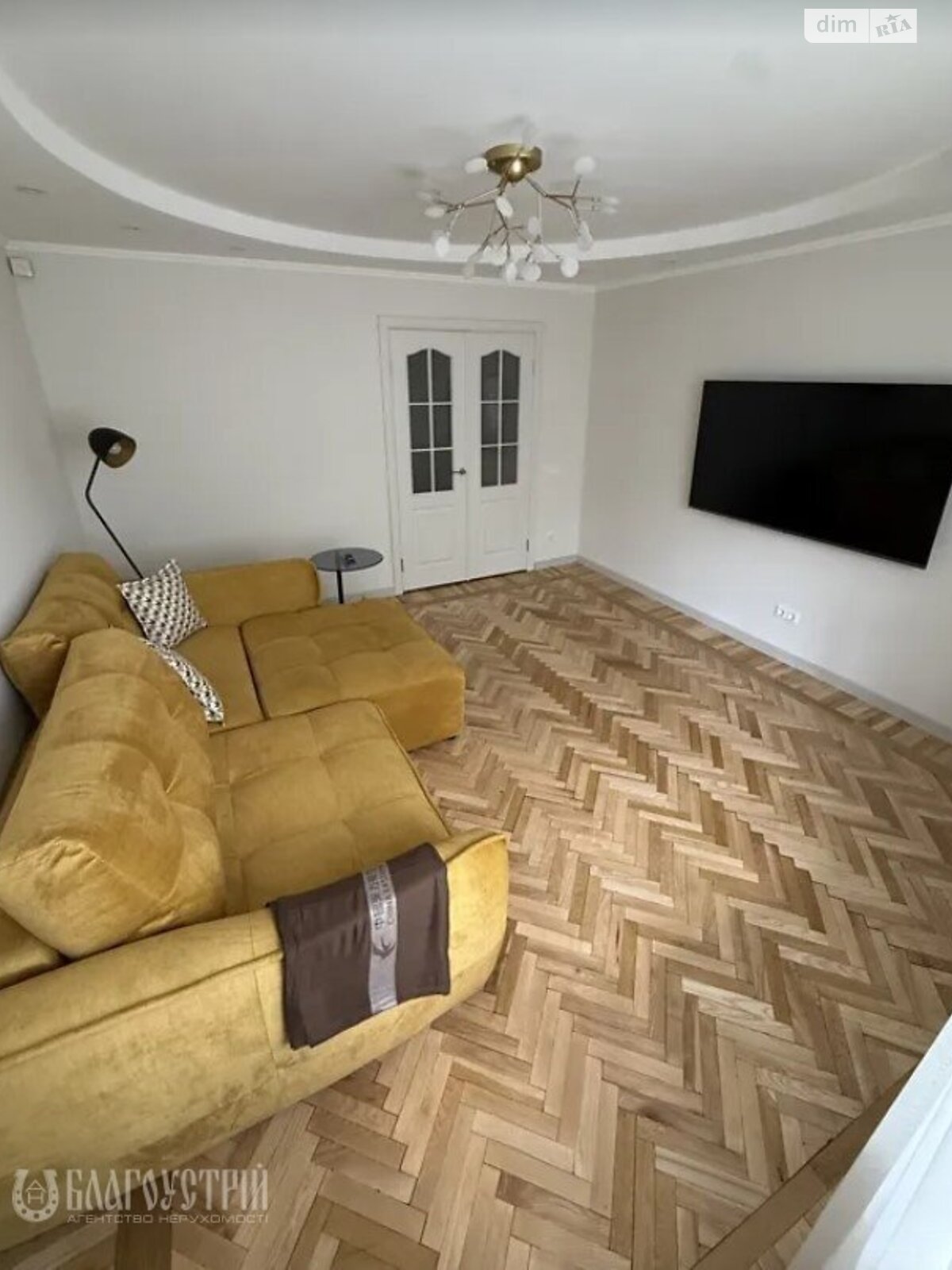 Продажа трехкомнатной квартиры в Виннице, на просп. Космонавтов 39, район Вишенка фото 1