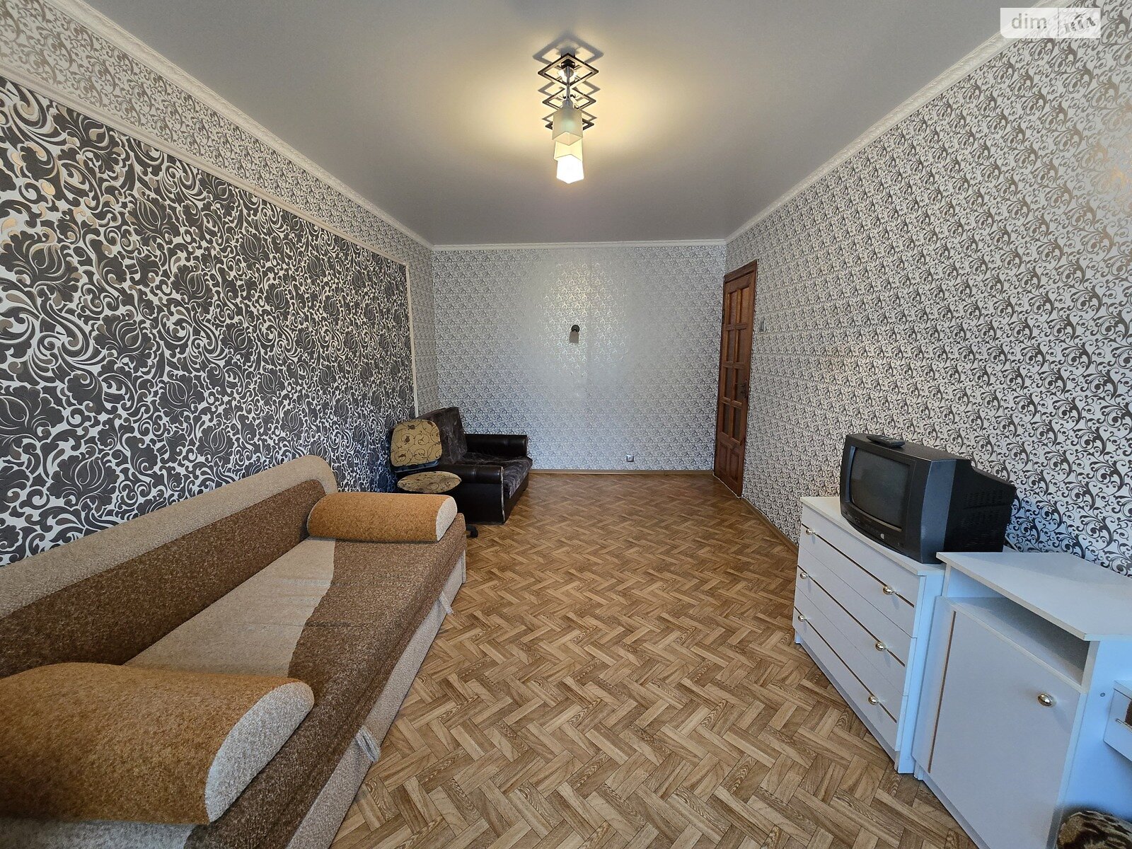 Продажа трехкомнатной квартиры в Виннице, на просп. Космонавтов, район Вишенка фото 1 Продажа трехкомнатной квартиры в Виннице, на просп. Космонавтов, район Вишенка фото 1