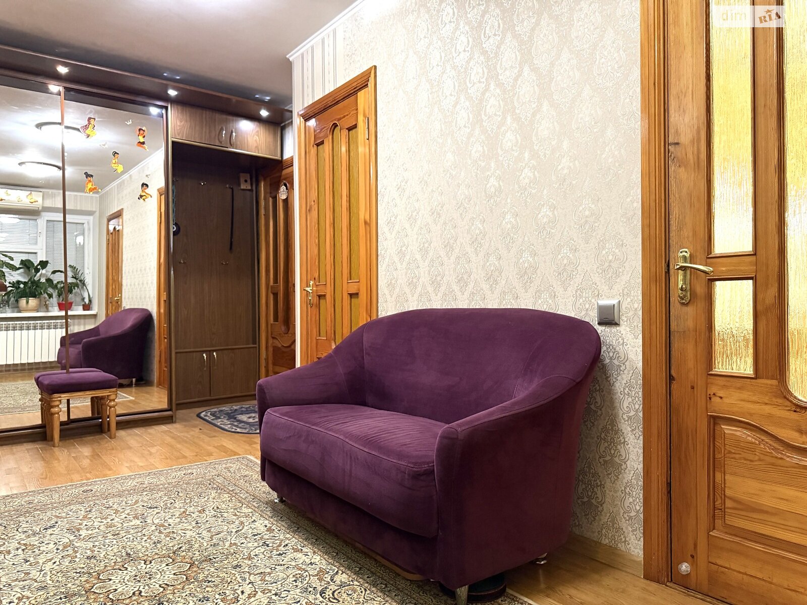 Продажа трехкомнатной квартиры в Виннице, на просп. Космонавтов, район Вишенка фото 1 Продажа трехкомнатной квартиры в Виннице, на просп. Космонавтов, район Вишенка фото 1