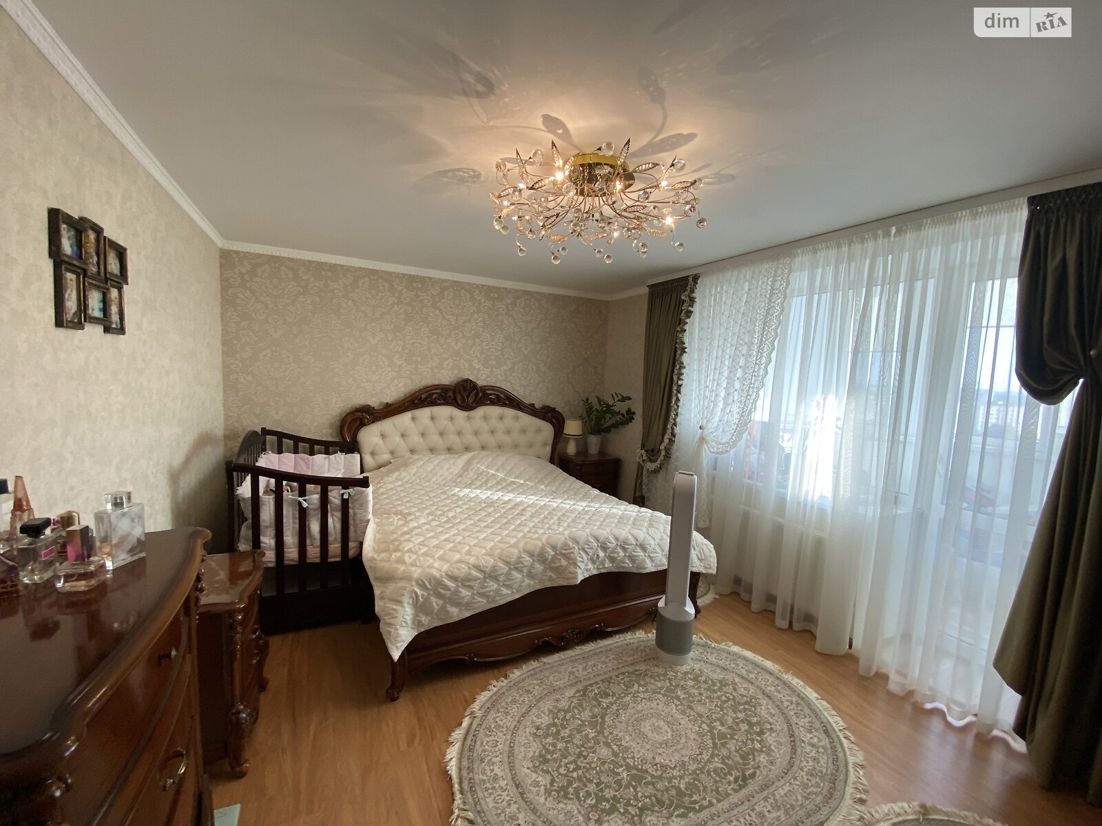 Продаж трикімнатної квартири в Вінниці, на просп. Юності 6А, район Вишенька фото 1