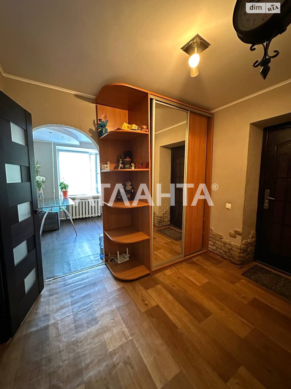 Продаж трикімнатної квартири в Вінниці, на вул. Політехнічна 14, район Вишенька фото 1 Продаж трикімнатної квартири в Вінниці, на вул. Політехнічна 14, район Вишенька фото 1