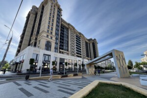 Продаж двокімнатної квартири в Вінниці, на просп. Космонавтів 49, район Вишенька фото 2