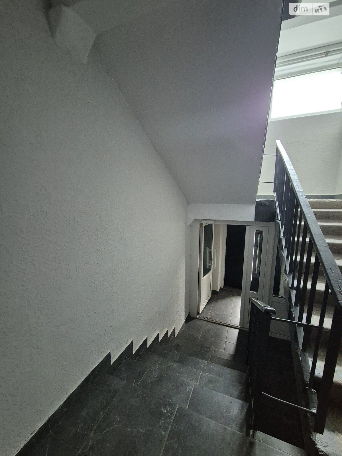 Продажа двухкомнатной квартиры в Виннице, на ул. Стельмаха 11, район Вишенка фото 1 Продажа двухкомнатной квартиры в Виннице, на ул. Стельмаха 11, район Вишенка фото 1