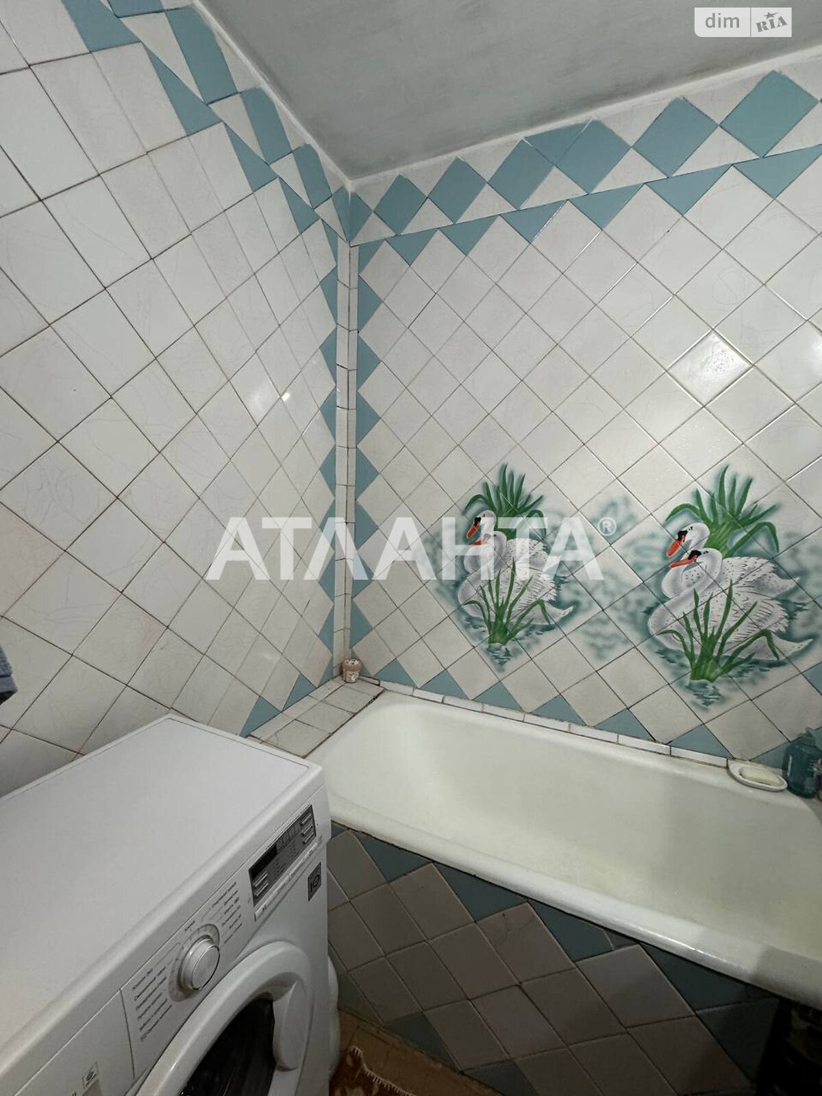 Продажа трехкомнатной квартиры в Виннице, на ул. Стельмаха, район Вишенка фото 1 Продажа трехкомнатной квартиры в Виннице, на ул. Стельмаха, район Вишенка фото 1