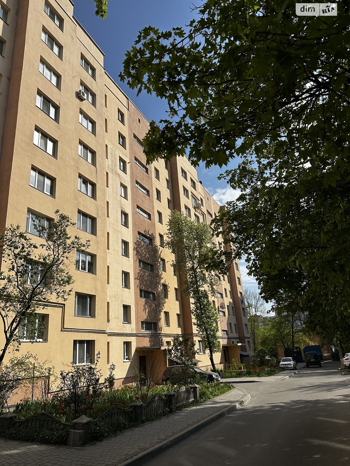 Продажа трехкомнатной квартиры в Виннице, на ул. Стельмаха, район Вишенка фото 1 Продажа трехкомнатной квартиры в Виннице, на ул. Стельмаха, район Вишенка фото 1