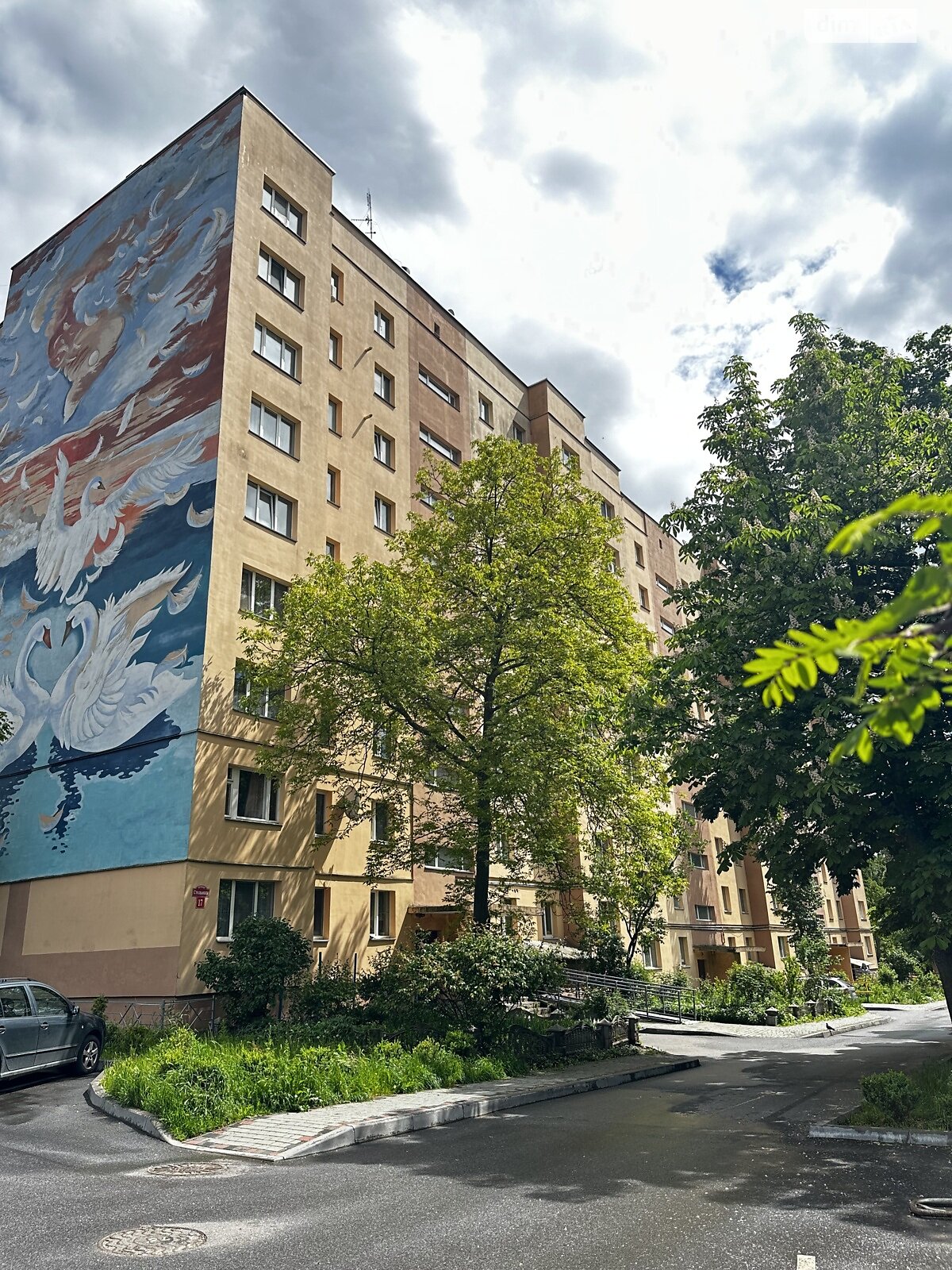 Продажа трехкомнатной квартиры в Виннице, на ул. Стельмаха, район Вишенка фото 1 Продажа трехкомнатной квартиры в Виннице, на ул. Стельмаха, район Вишенка фото 1