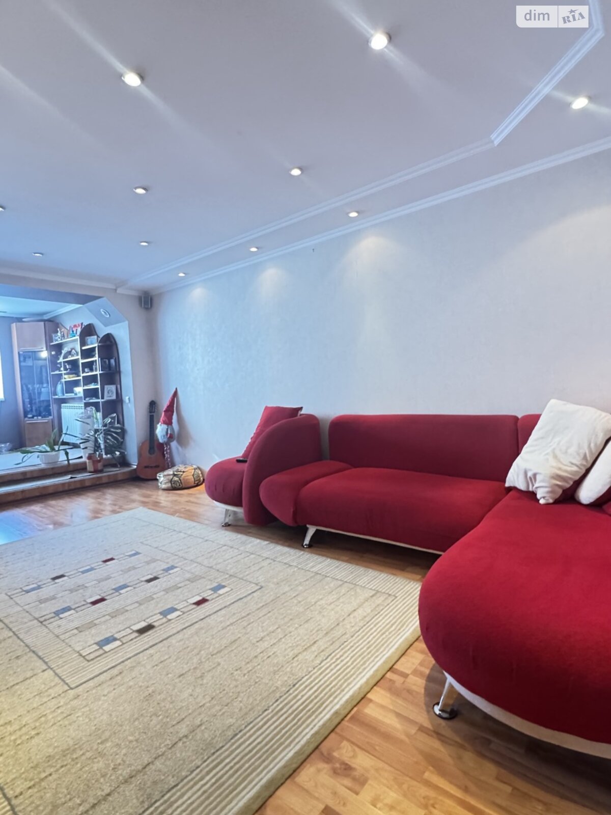 Продажа трехкомнатной квартиры в Виннице, на пр. Юности 11, район Вишенка фото 1 Продажа трехкомнатной квартиры в Виннице, на пр. Юности 11, район Вишенка фото 1