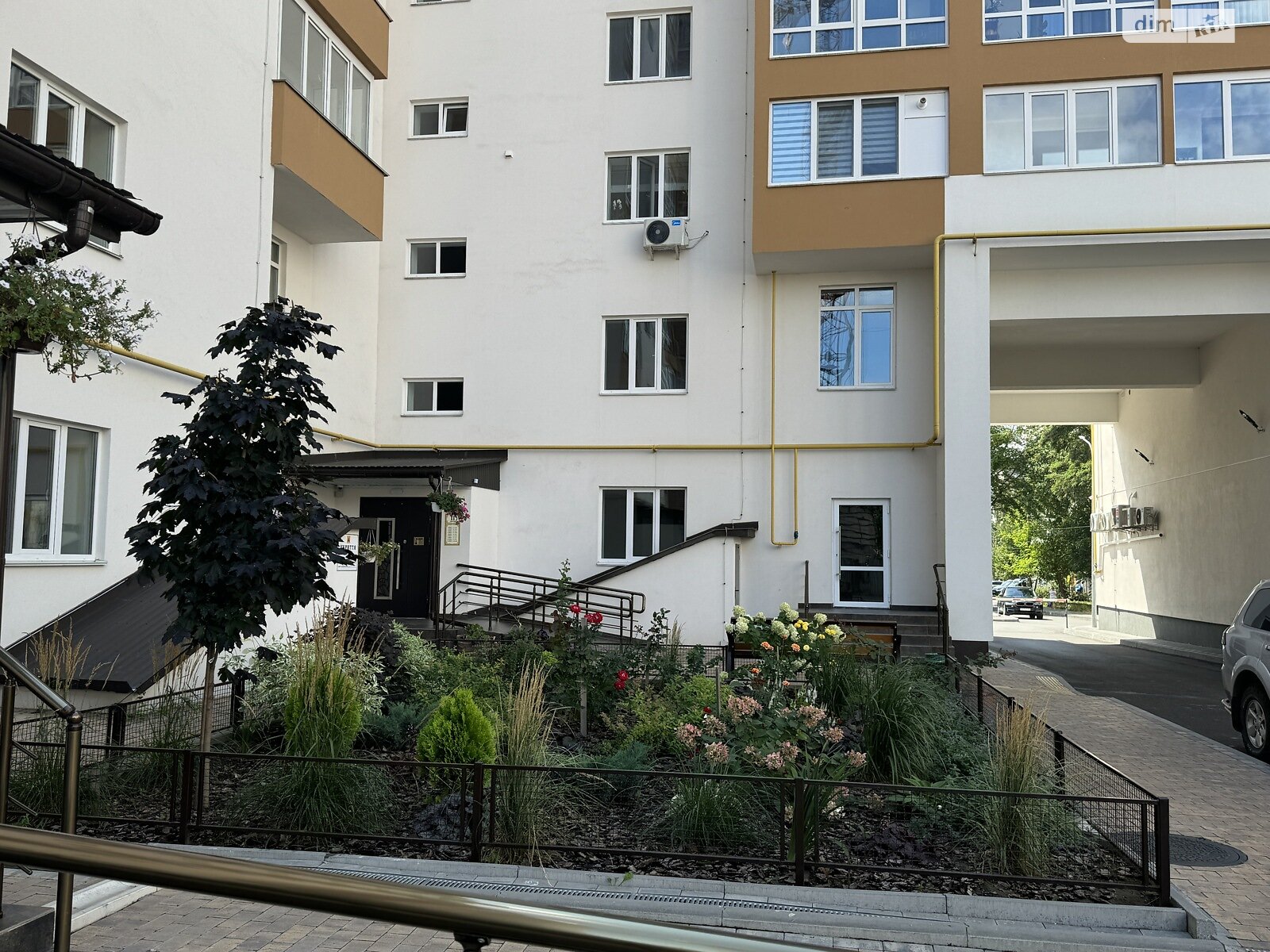 Продаж двокімнатної квартири в Вінниці, на просп. Юності 16В, район Вишенька фото 1 Продаж двокімнатної квартири в Вінниці, на просп. Юності 16В, район Вишенька фото 1