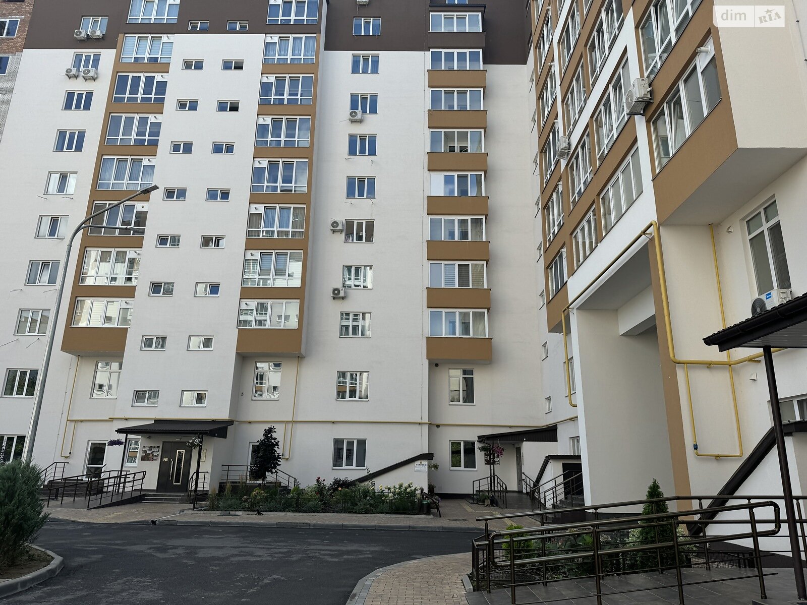 Продаж двокімнатної квартири в Вінниці, на просп. Юності 16В, район Вишенька фото 1 Продаж двокімнатної квартири в Вінниці, на просп. Юності 16В, район Вишенька фото 1