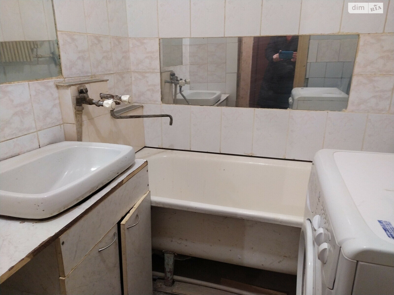 Продаж трикімнатної квартири в Вінниці, на просп. Юності, район Вишенька фото 1 Продаж трикімнатної квартири в Вінниці, на просп. Юності, район Вишенька фото 1