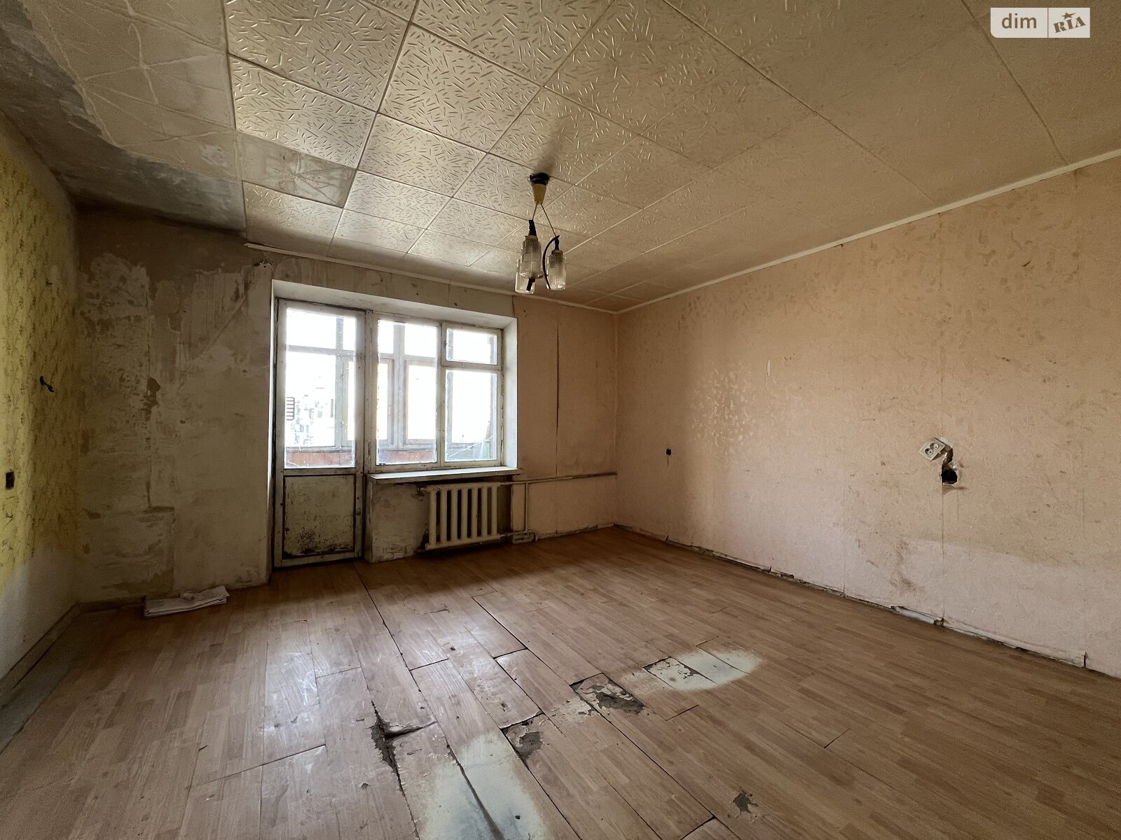Продаж трикімнатної квартири в Вінниці, на просп. Юності, район Вишенька фото 1 Продаж трикімнатної квартири в Вінниці, на просп. Юності, район Вишенька фото 1