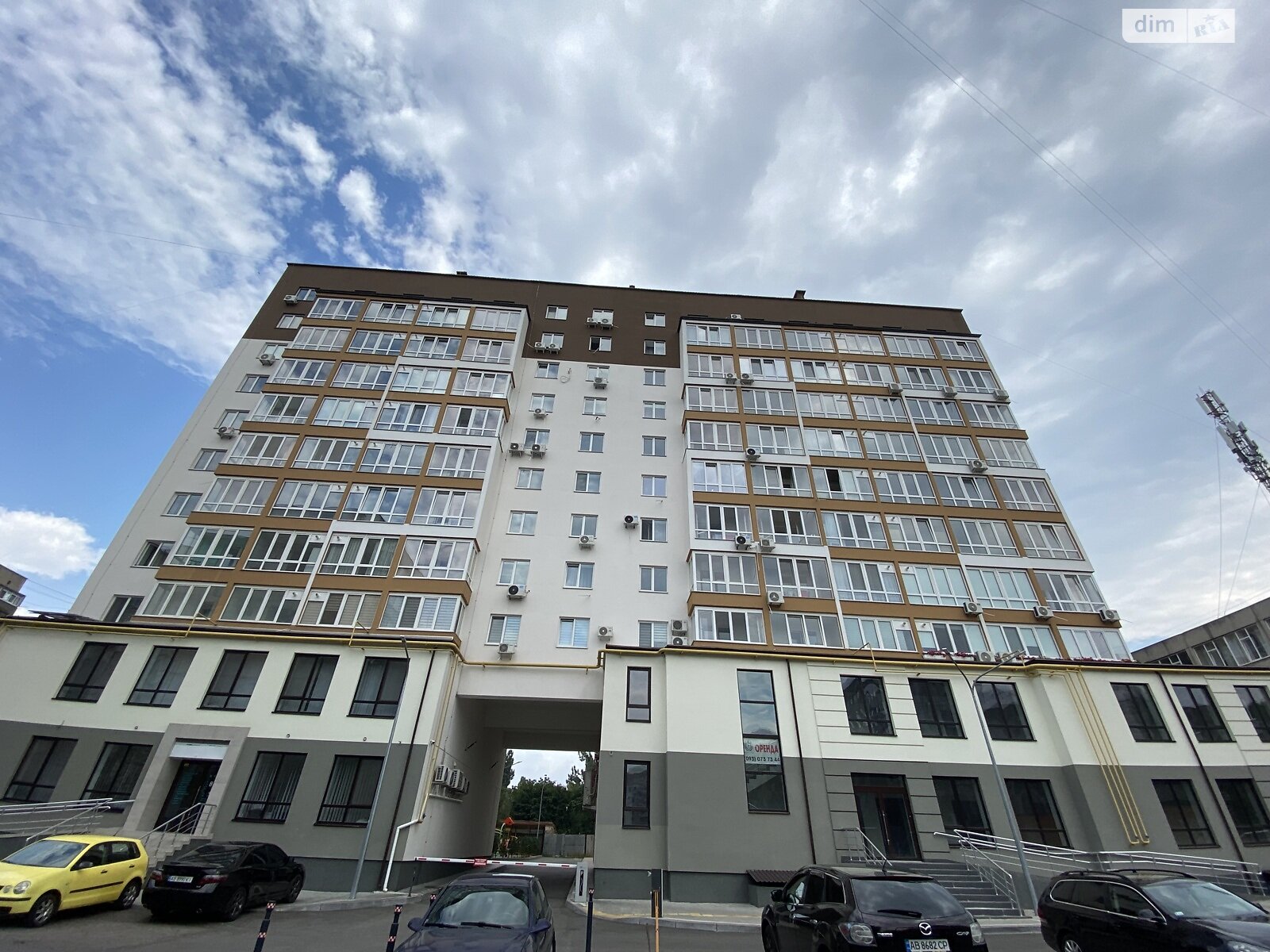 Продаж однокімнатної квартири в Вінниці, на просп. Юності, район Вишенька фото 1 Продаж однокімнатної квартири в Вінниці, на просп. Юності, район Вишенька фото 1