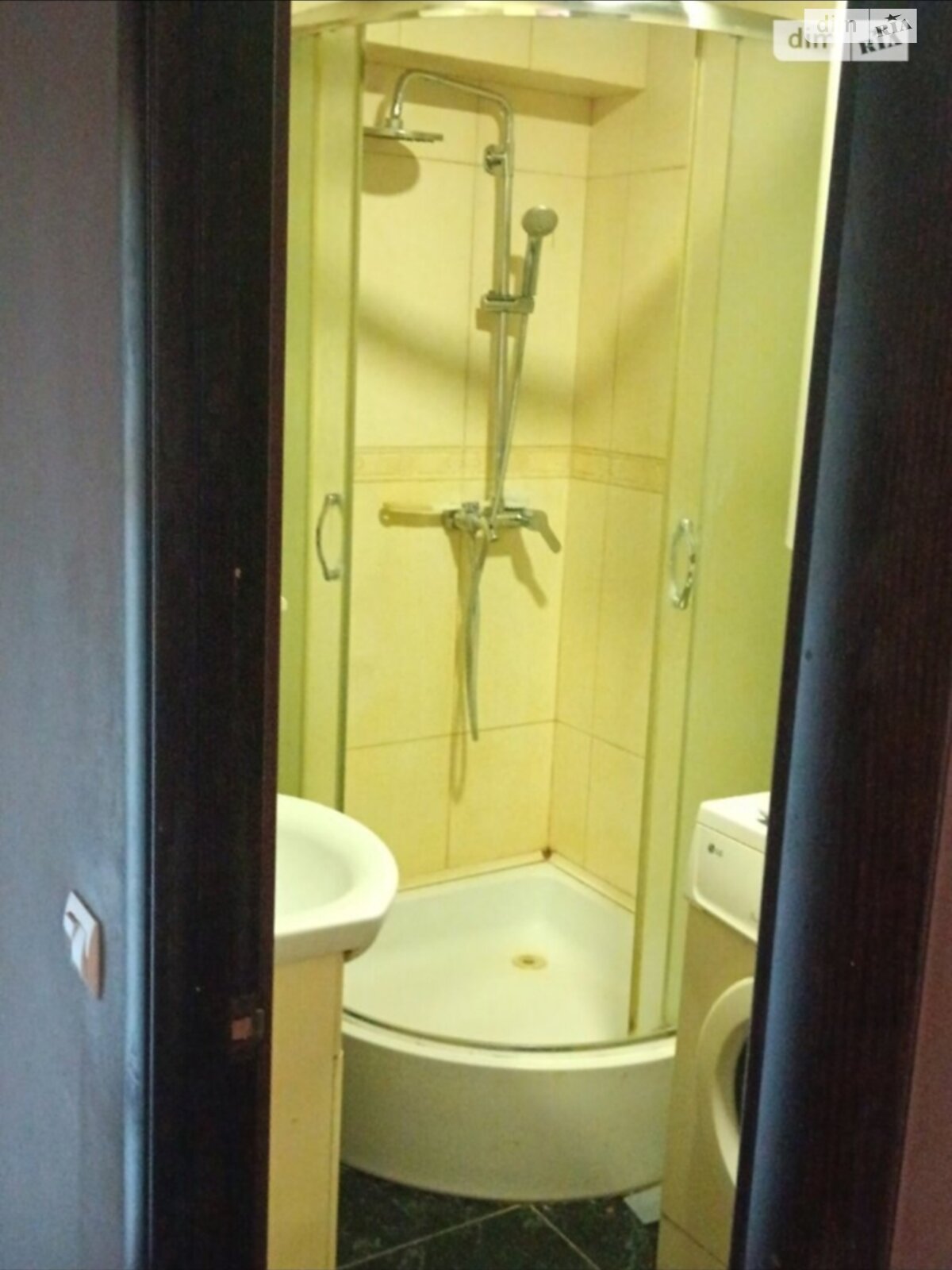 Продажа двухкомнатной квартиры в Виннице, на просп. Юности 22, район Вишенка фото 1 Продажа двухкомнатной квартиры в Виннице, на просп. Юности 22, район Вишенка фото 1