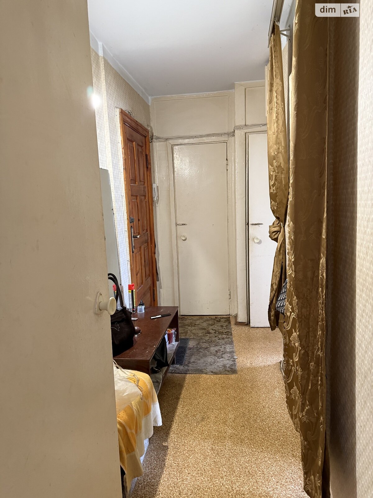 Продажа трехкомнатной квартиры в Виннице, на просп. Юности 19, район Вишенка фото 1 Продажа трехкомнатной квартиры в Виннице, на просп. Юности 19, район Вишенка фото 1