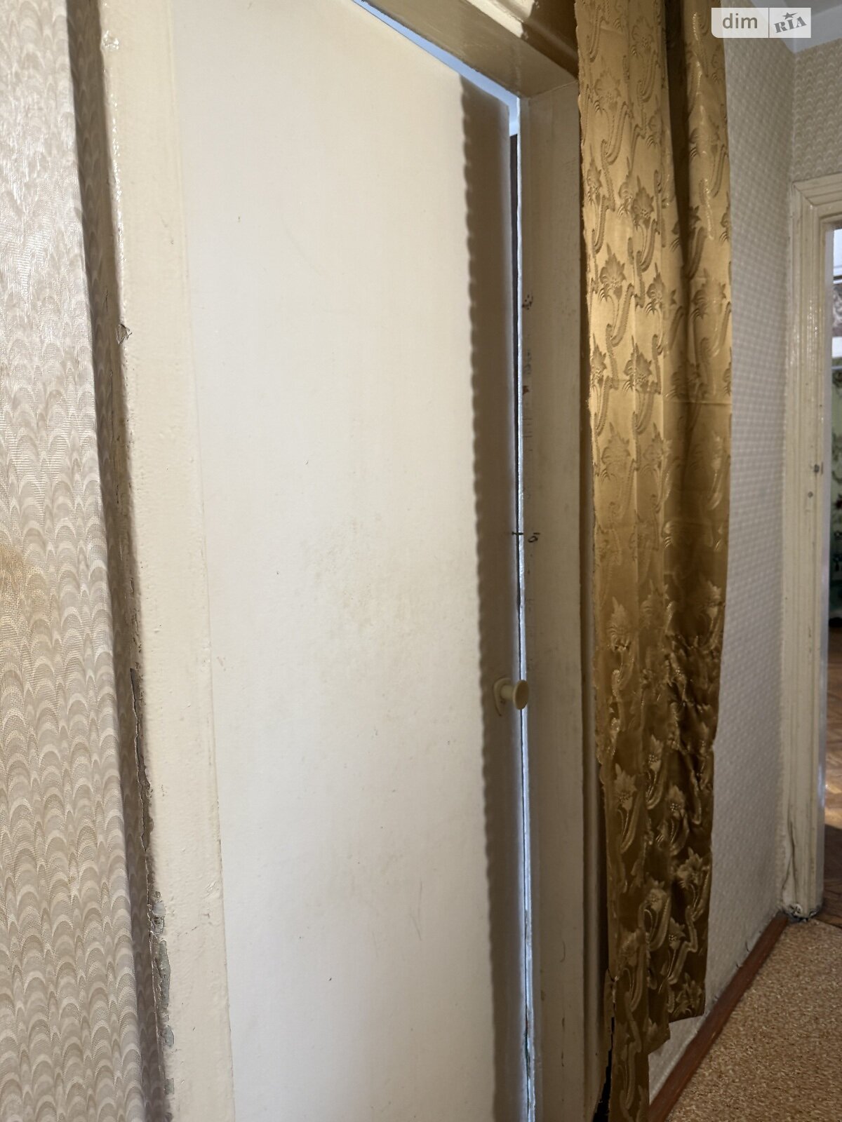 Продажа трехкомнатной квартиры в Виннице, на просп. Юности 19, район Вишенка фото 1 Продажа трехкомнатной квартиры в Виннице, на просп. Юности 19, район Вишенка фото 1