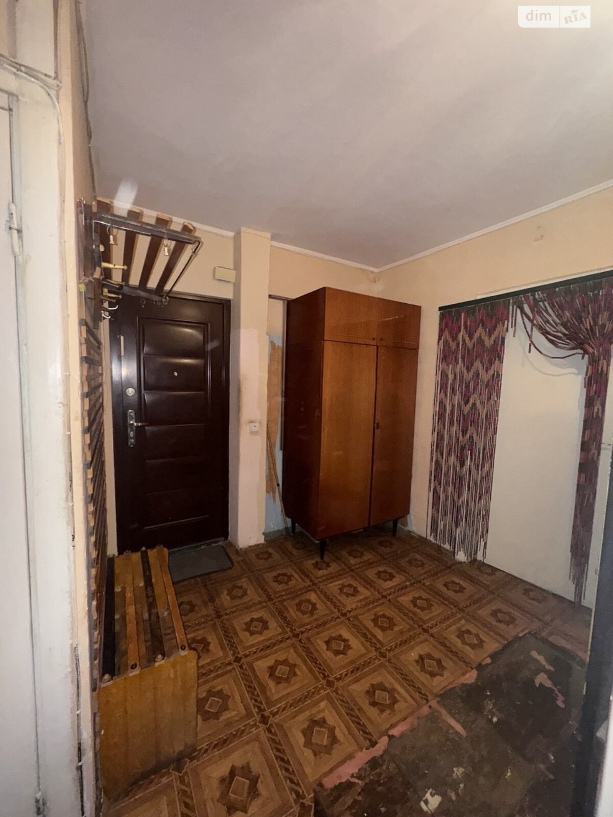 Продажа трехкомнатной квартиры в Виннице, на просп. Юности 13, район Вишенка фото 1 Продажа трехкомнатной квартиры в Виннице, на просп. Юности 13, район Вишенка фото 1