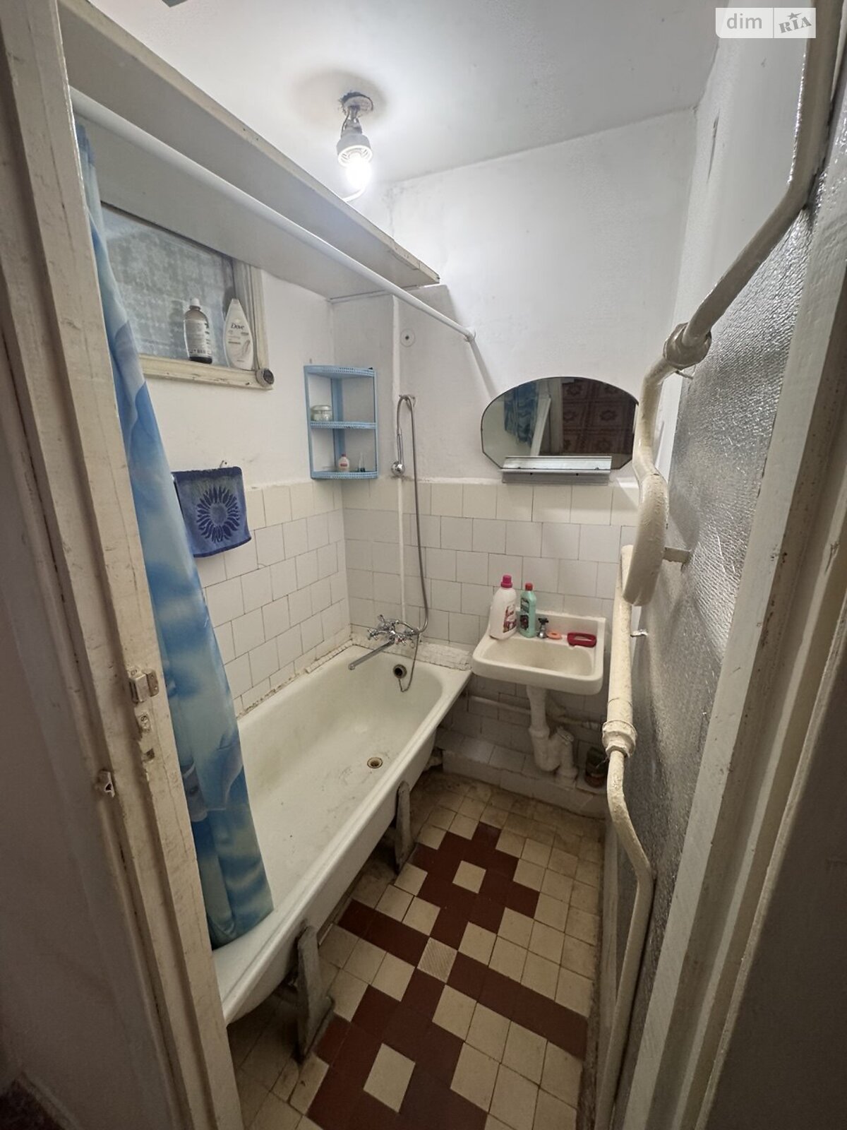 Продажа трехкомнатной квартиры в Виннице, на просп. Юности 13, район Вишенка фото 1 Продажа трехкомнатной квартиры в Виннице, на просп. Юности 13, район Вишенка фото 1