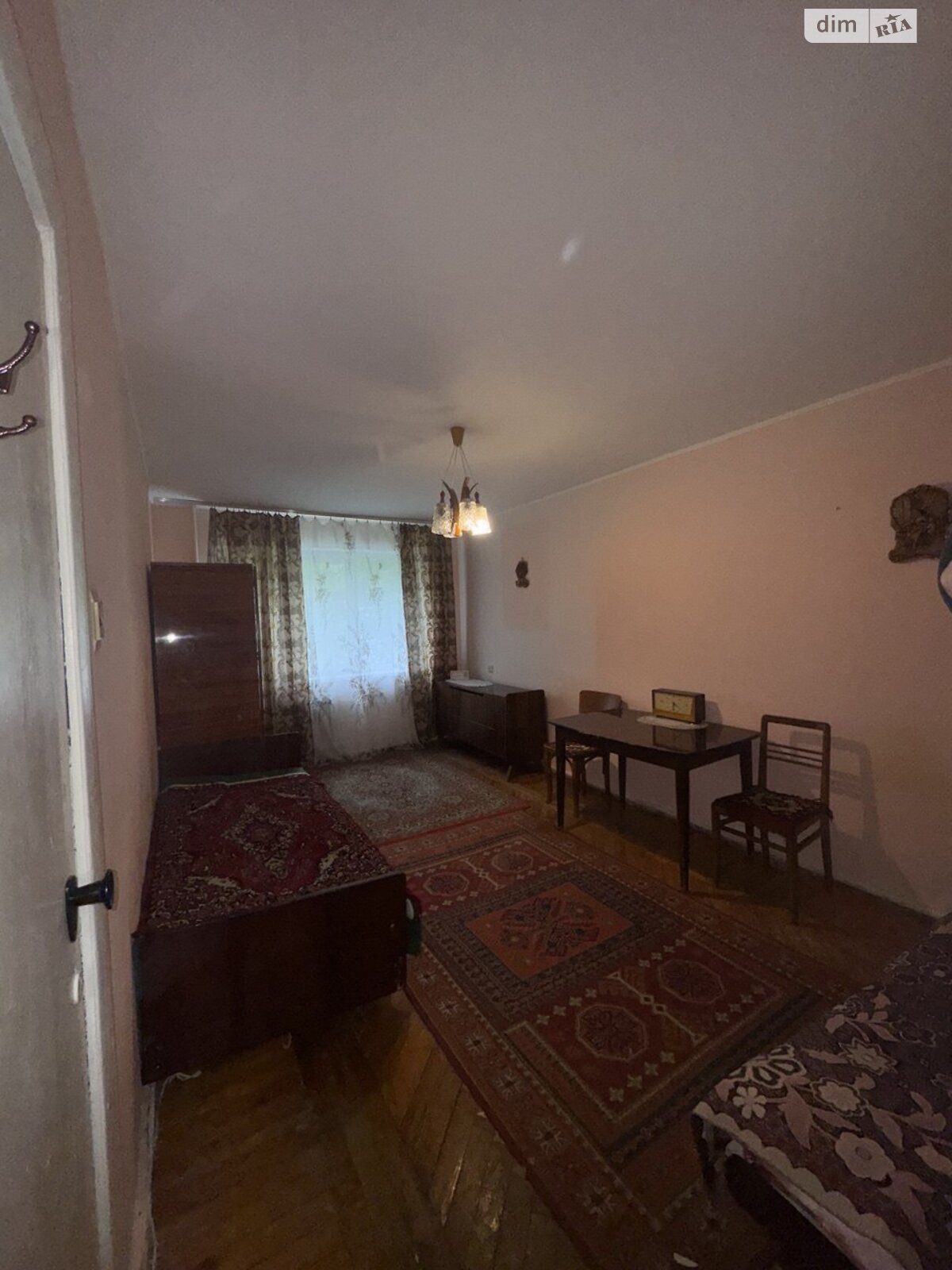 Продажа трехкомнатной квартиры в Виннице, на просп. Юности 13, район Вишенка фото 1 Продажа трехкомнатной квартиры в Виннице, на просп. Юности 13, район Вишенка фото 1
