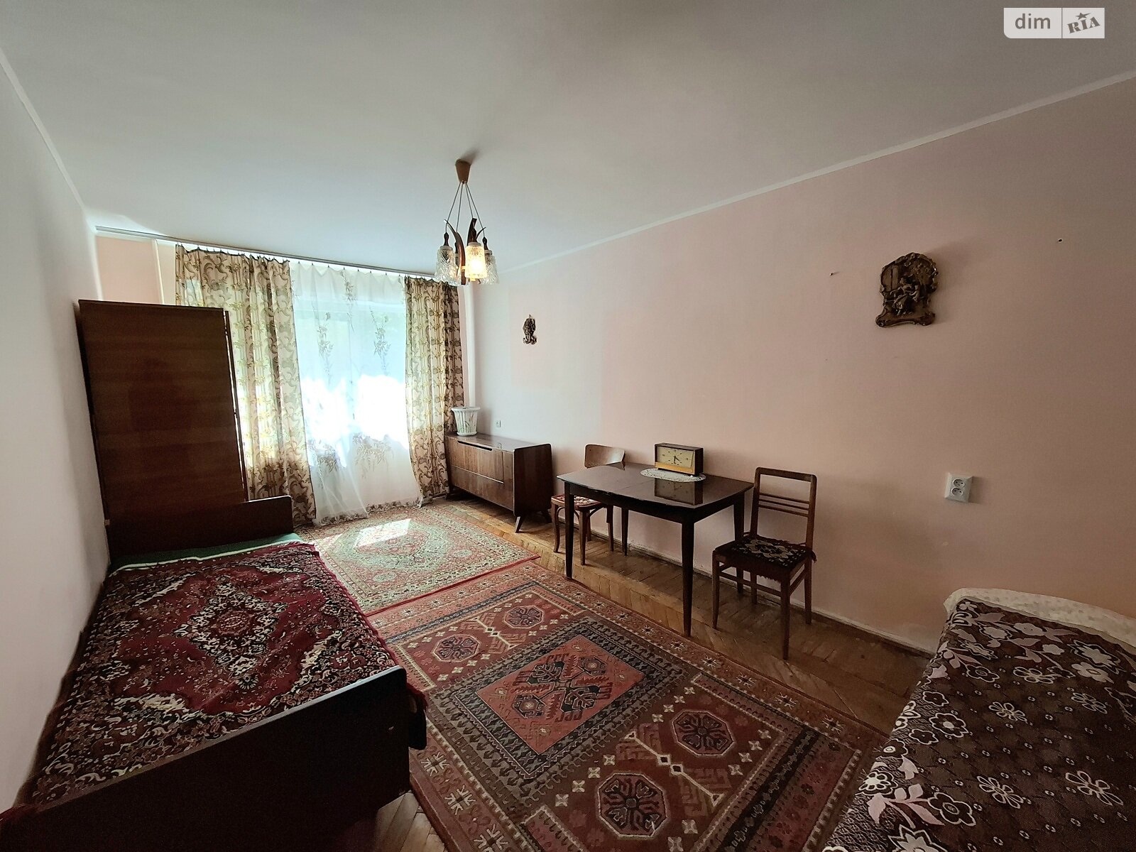 Продажа трехкомнатной квартиры в Виннице, на просп. Юности, район Вишенка фото 1 Продажа трехкомнатной квартиры в Виннице, на просп. Юности, район Вишенка фото 1