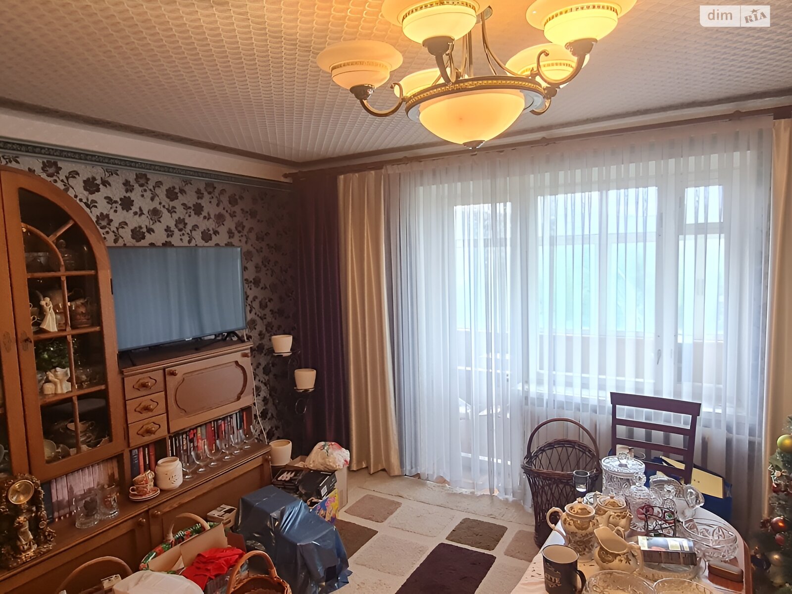 Продажа трехкомнатной квартиры в Виннице, на просп. Юности, район Вишенка фото 1 Продажа трехкомнатной квартиры в Виннице, на просп. Юности, район Вишенка фото 1