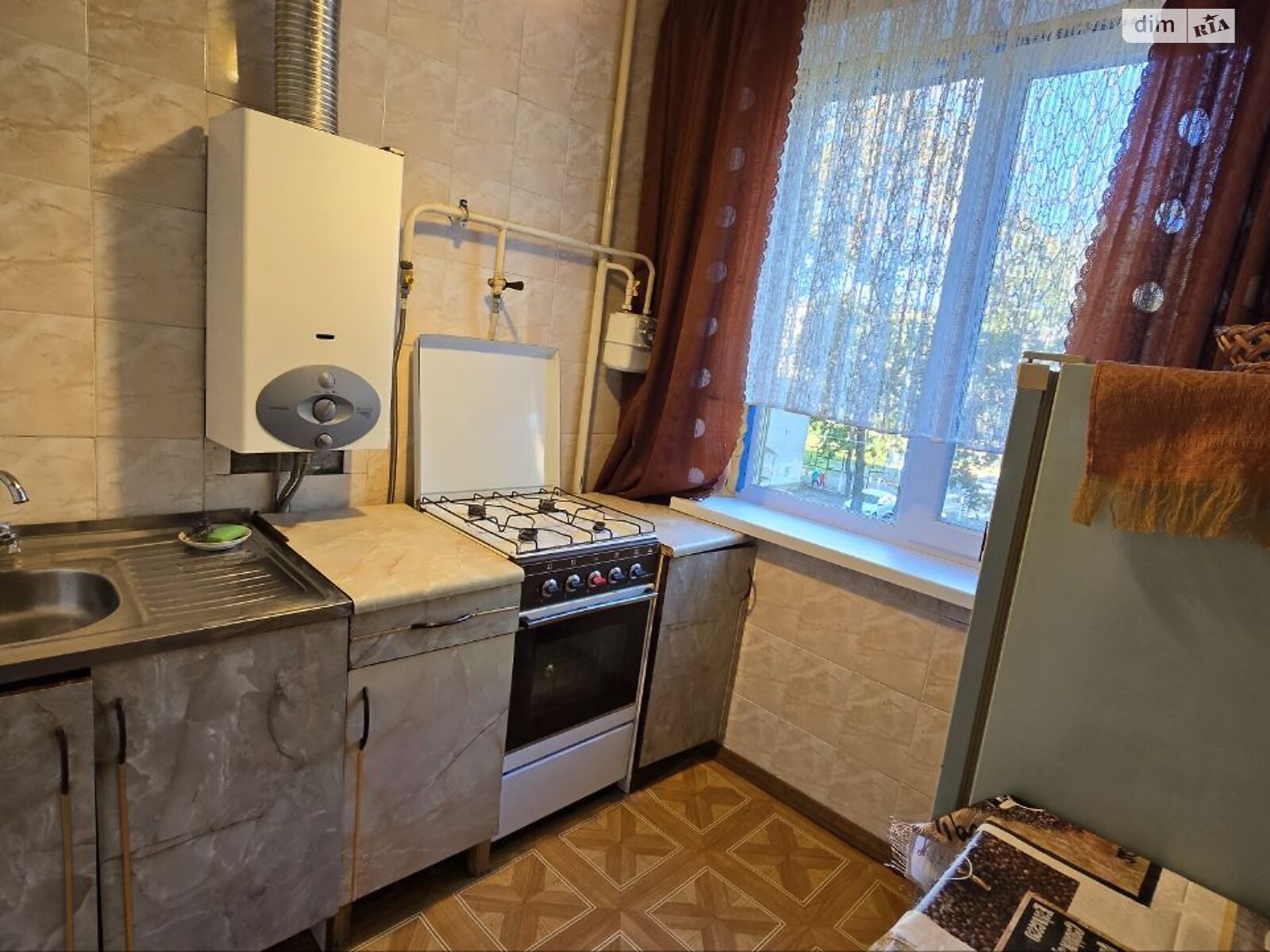 Продажа двухкомнатной квартиры в Виннице, на просп. Юности, район Вишенка фото 1 Продажа двухкомнатной квартиры в Виннице, на просп. Юности, район Вишенка фото 1