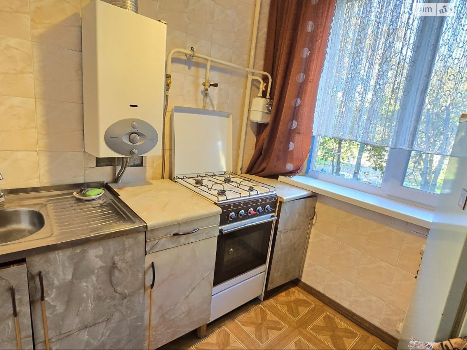 Продажа двухкомнатной квартиры в Виннице, на просп. Юности, район Вишенка фото 1 Продажа двухкомнатной квартиры в Виннице, на просп. Юности, район Вишенка фото 1