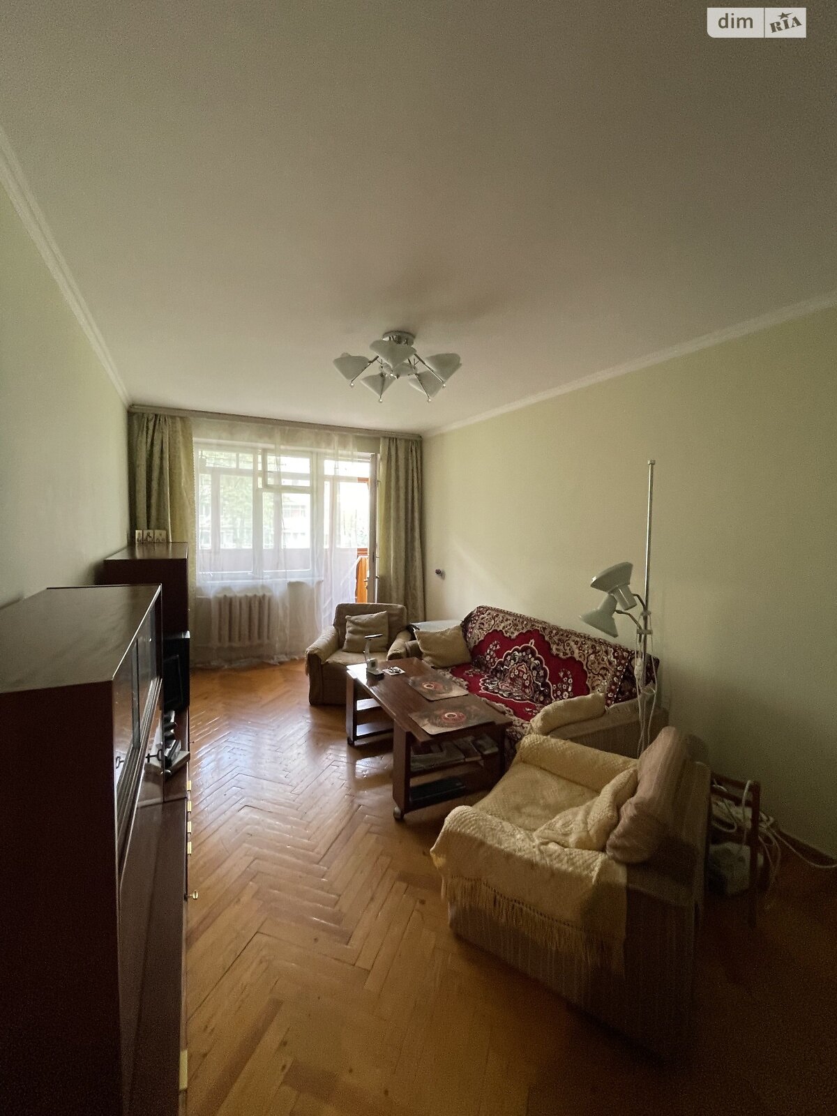Продажа трехкомнатной квартиры в Виннице, на просп. Юности, район Вишенка фото 1 Продажа трехкомнатной квартиры в Виннице, на просп. Юности, район Вишенка фото 1