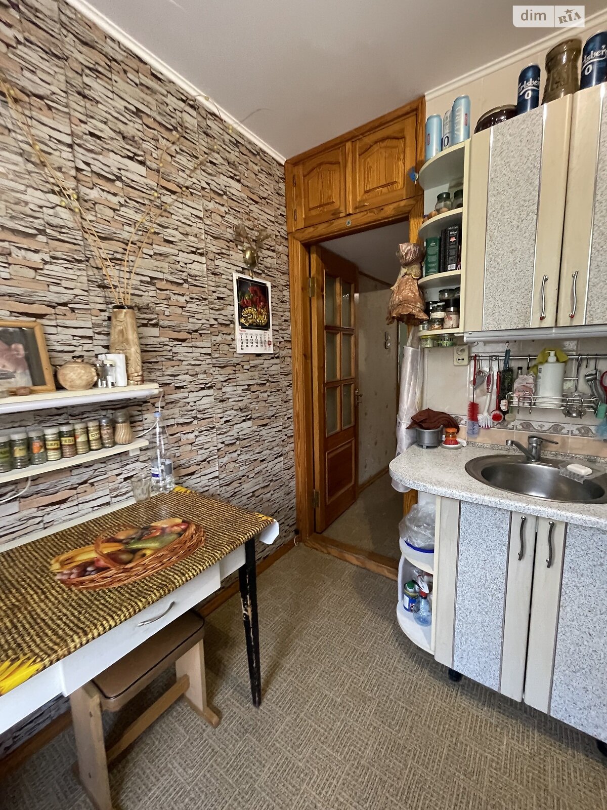 Продажа трехкомнатной квартиры в Виннице, на просп. Юности, район Вишенка фото 1 Продажа трехкомнатной квартиры в Виннице, на просп. Юности, район Вишенка фото 1