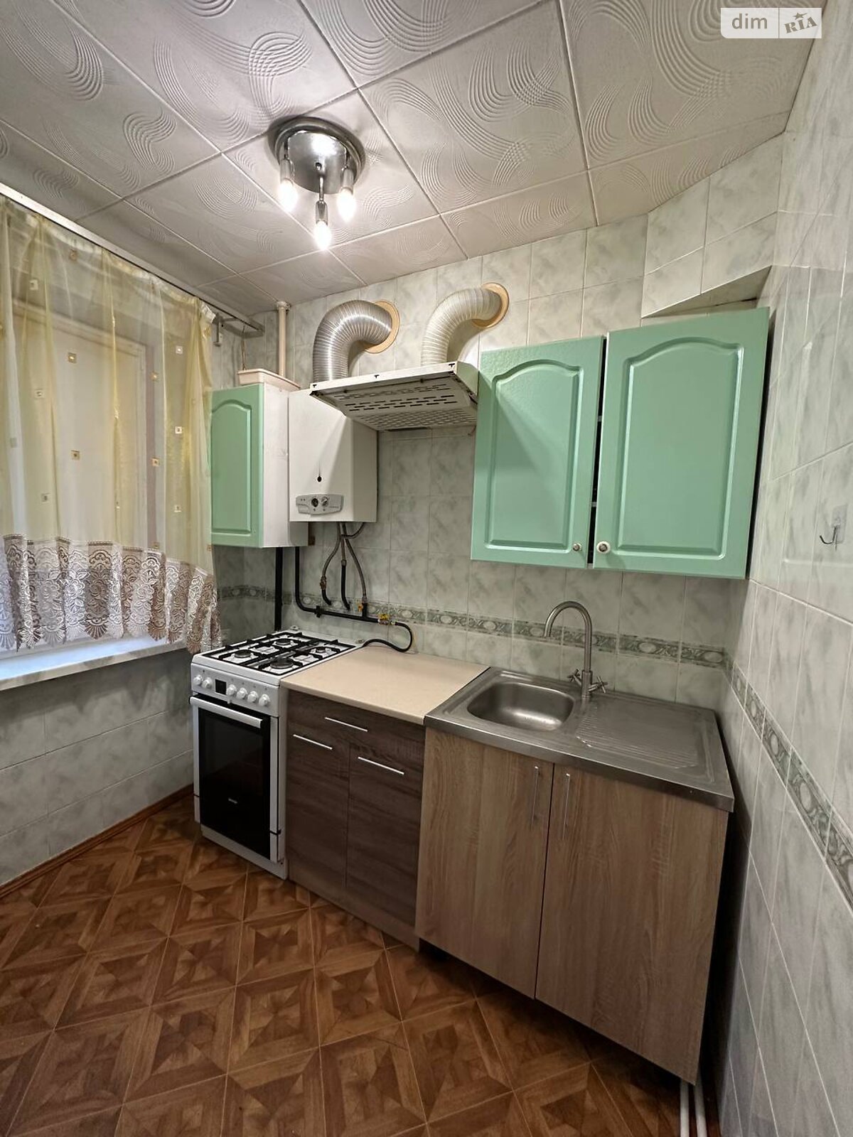 Продажа трехкомнатной квартиры в Виннице, на просп. Юности, район Вишенка фото 1