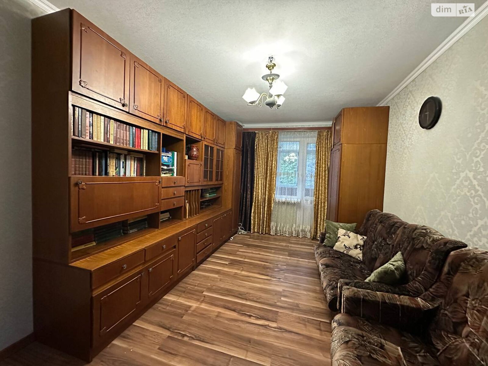 Продажа трехкомнатной квартиры в Виннице, на просп. Юности, район Вишенка фото 1