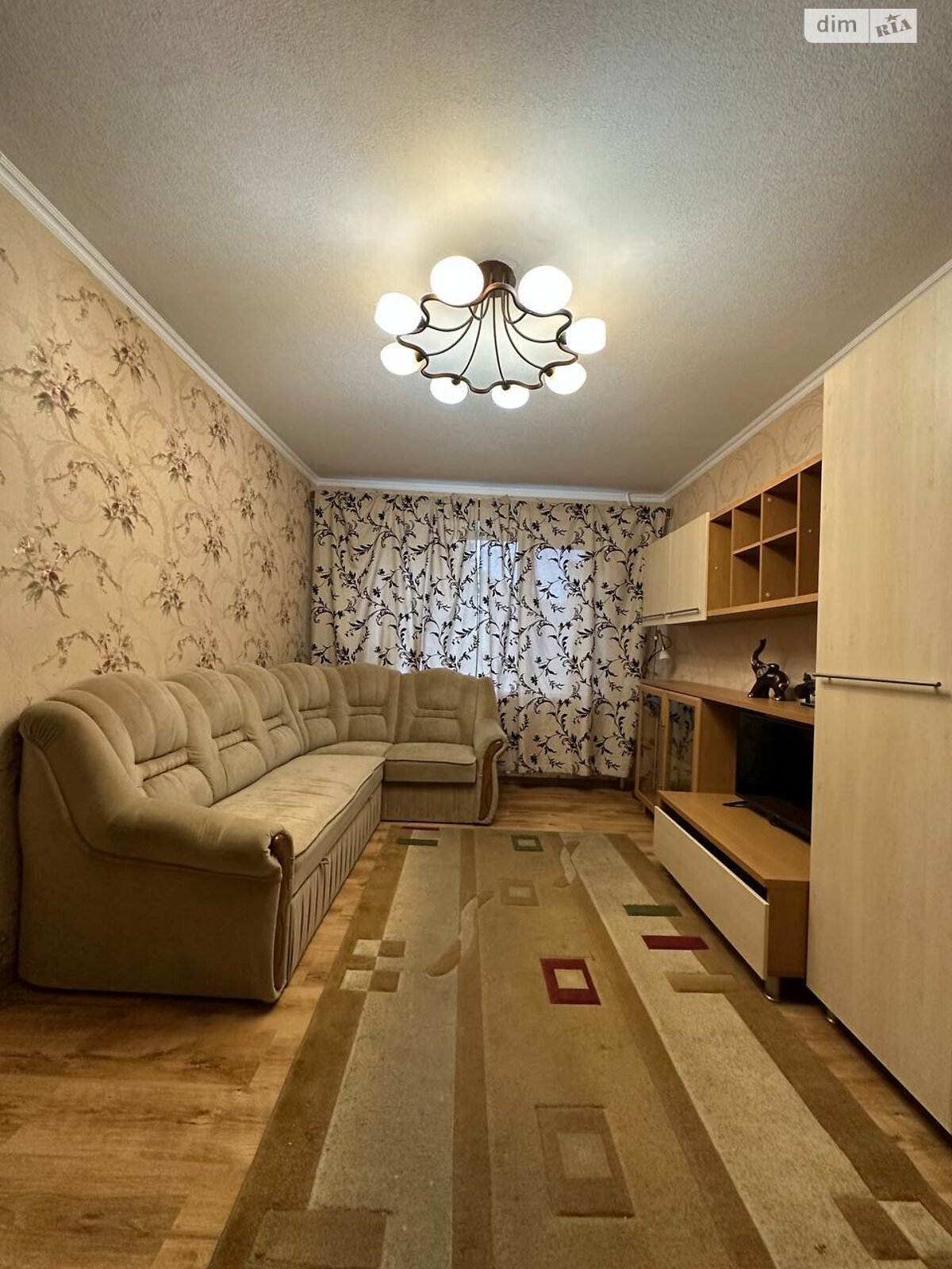 Продажа трехкомнатной квартиры в Виннице, на просп. Юности, район Вишенка фото 1