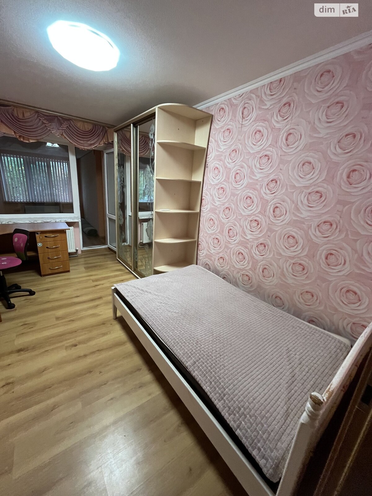 Продажа трехкомнатной квартиры в Виннице, на просп. Юности, район Вишенка фото 1 Продажа трехкомнатной квартиры в Виннице, на просп. Юности, район Вишенка фото 1