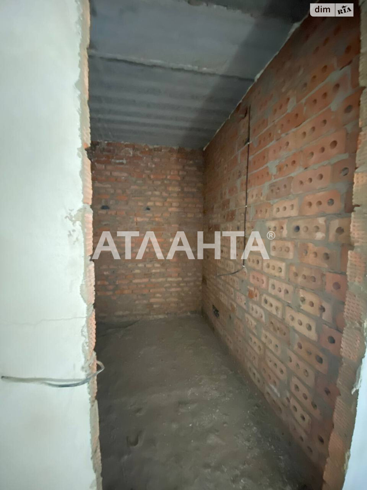 Продаж однокімнатної квартири в Вінниці, на вул. Сергія Зулінського, район Водоканал фото 1 Продаж однокімнатної квартири в Вінниці, на вул. Сергія Зулінського, район Водоканал фото 1