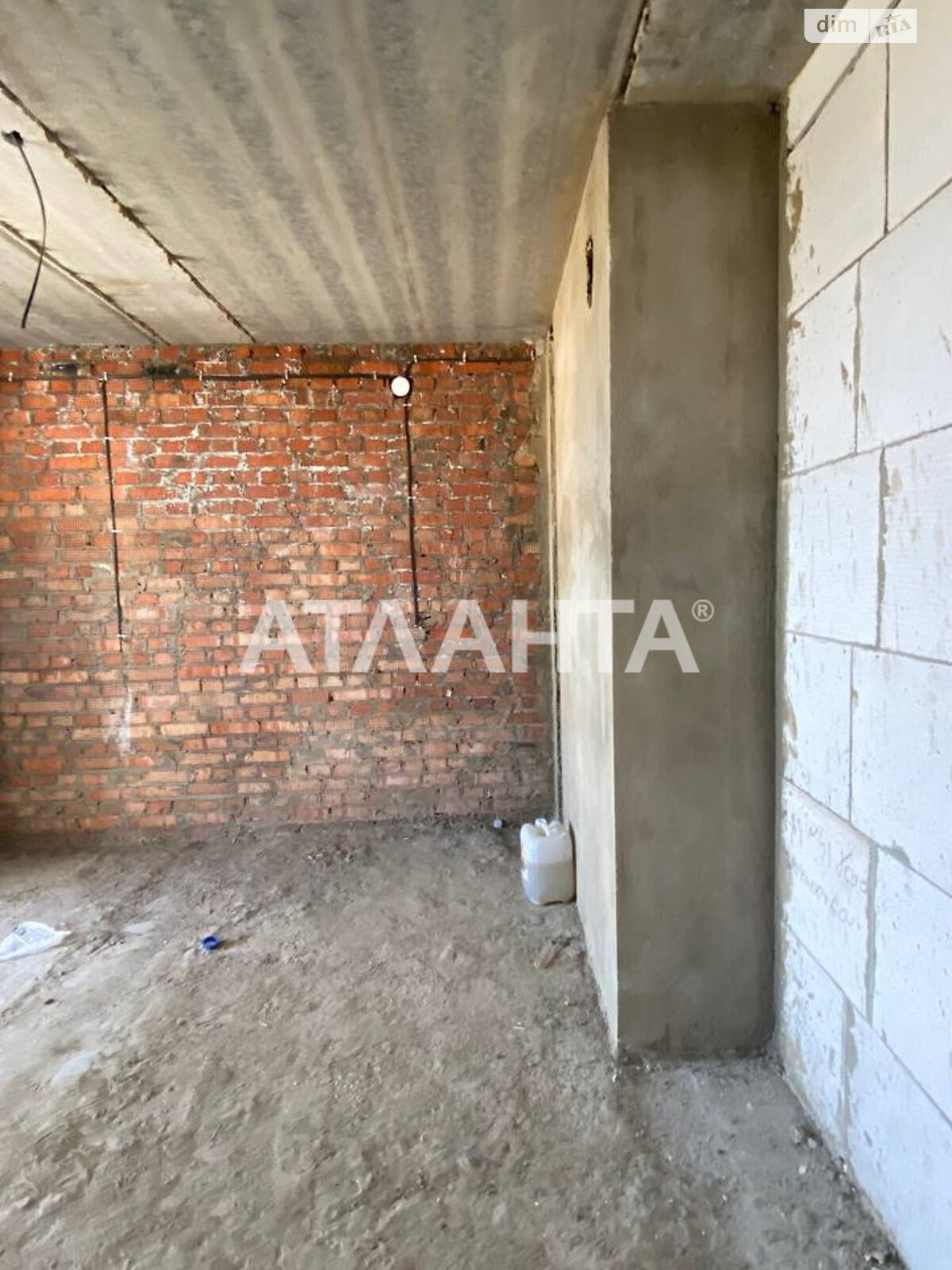 Продаж однокімнатної квартири в Вінниці, на вул. Сергія Зулінського, район Водоканал фото 1 Продаж однокімнатної квартири в Вінниці, на вул. Сергія Зулінського, район Водоканал фото 1