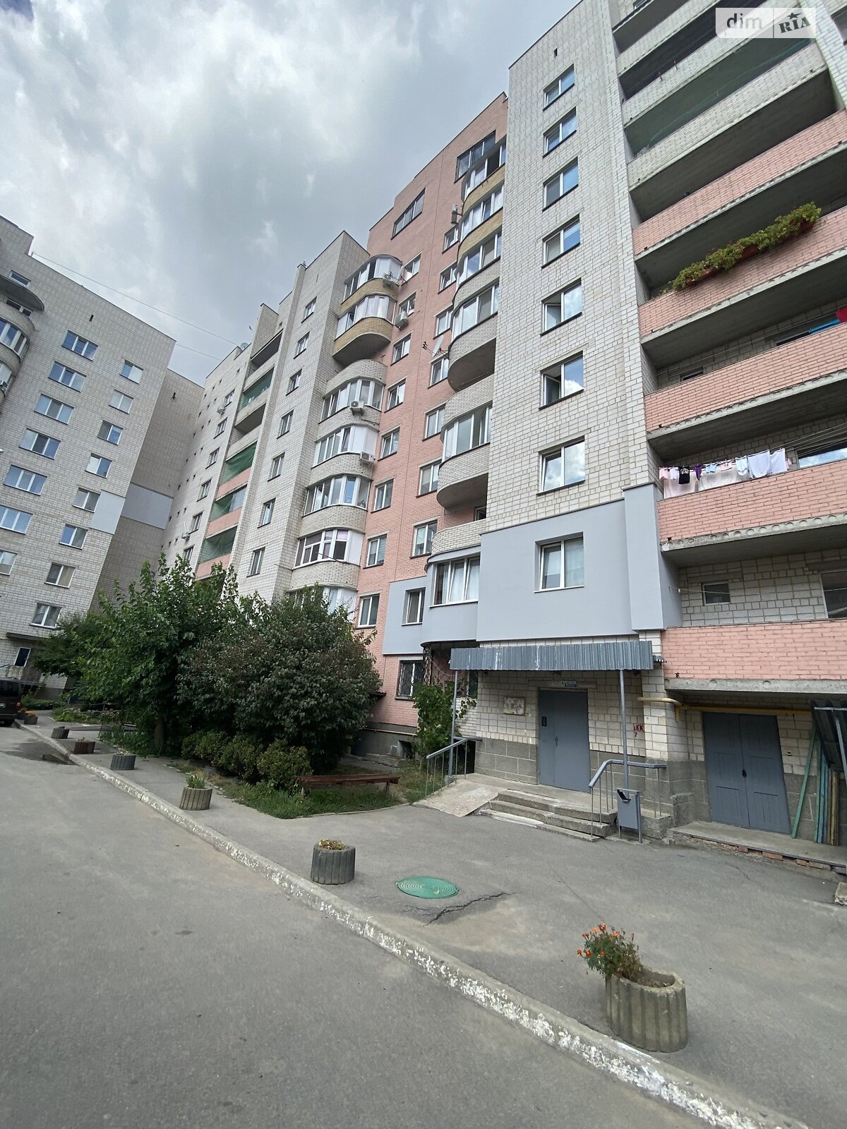 Продажа трехкомнатной квартиры в Виннице, на ул. Антонова Олега 27, район Военный городок фото 1 Продажа трехкомнатной квартиры в Виннице, на ул. Антонова Олега 27, район Военный городок фото 1