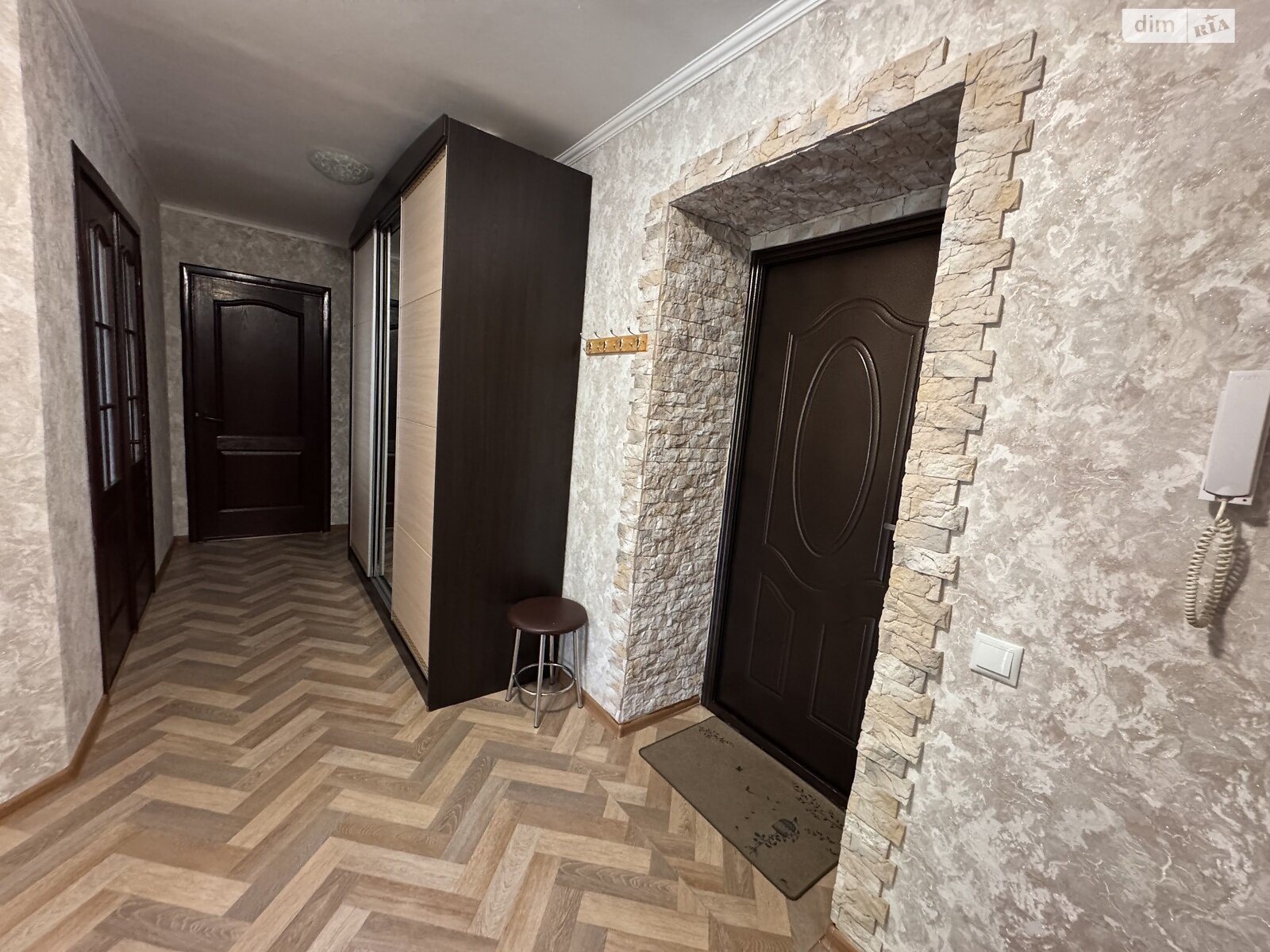 Продаж двокімнатної квартири в Вінниці, на вул. Антонова Олега 29, район Військове містечко фото 1 Продаж двокімнатної квартири в Вінниці, на вул. Антонова Олега 29, район Військове містечко фото 1
