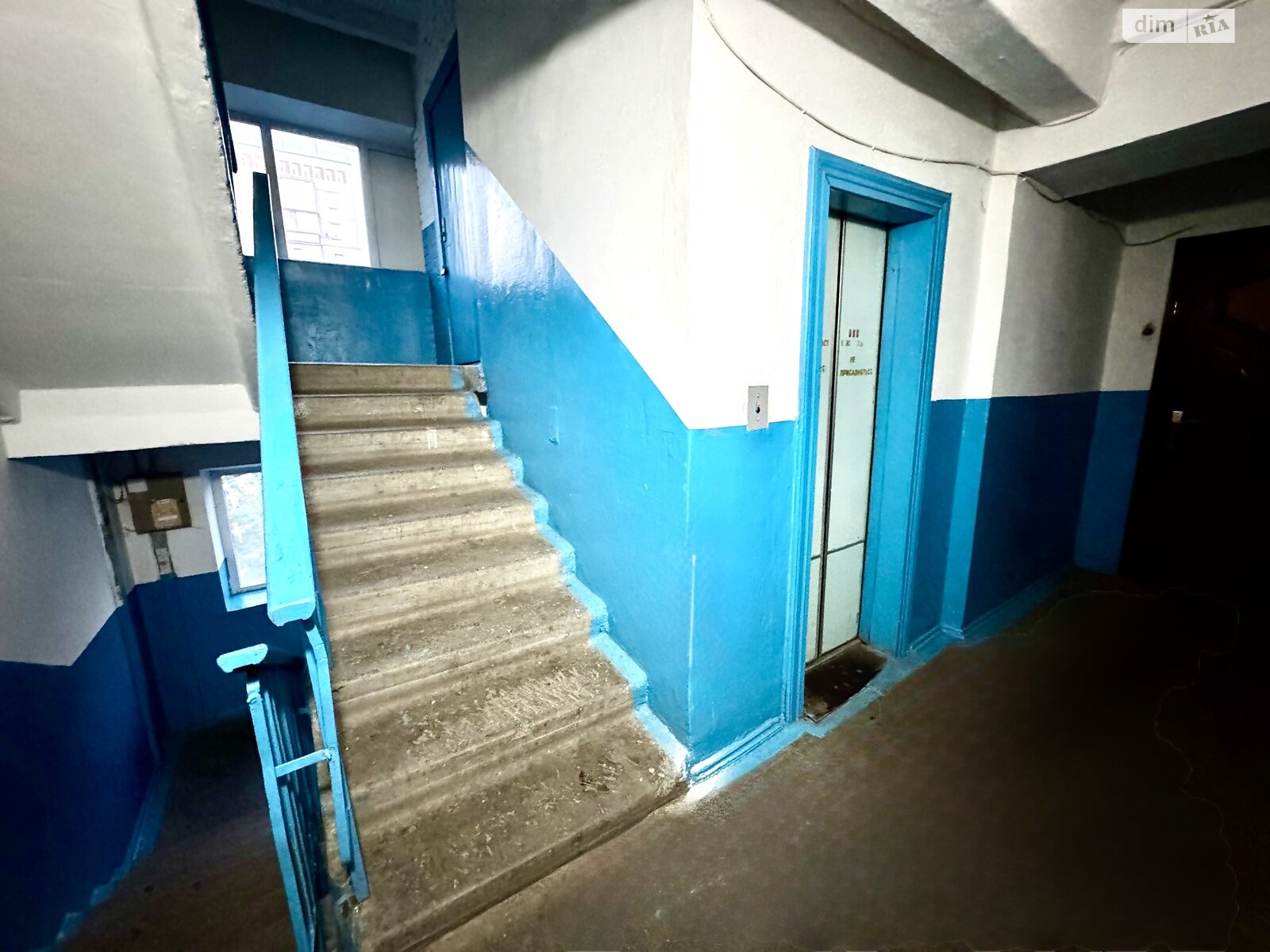 Продаж трикімнатної квартири в Вінниці, на вул. Антонова Олега, район Військове містечко фото 1 Продаж трикімнатної квартири в Вінниці, на вул. Антонова Олега, район Військове містечко фото 1