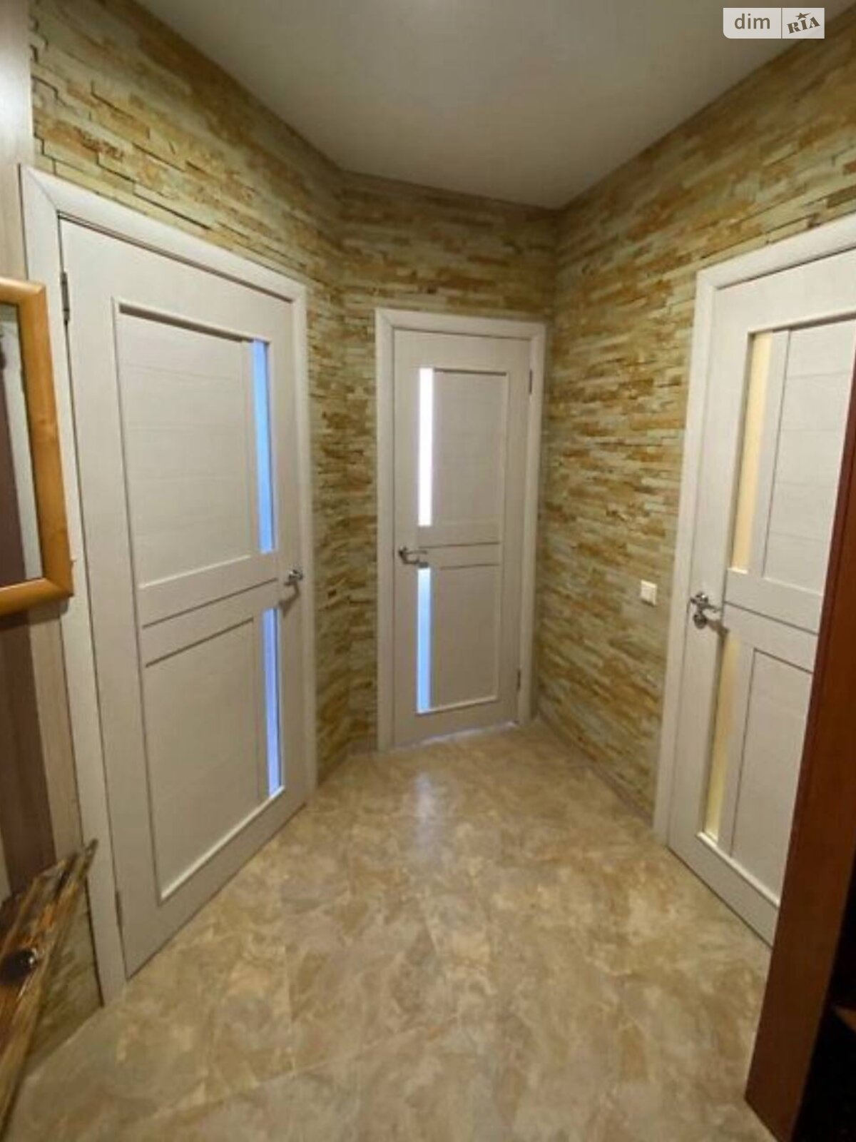 Продаж однокімнатної квартири в Вінниці, на вул. Антонова Олега, район Військове містечко фото 1 Продаж однокімнатної квартири в Вінниці, на вул. Антонова Олега, район Військове містечко фото 1