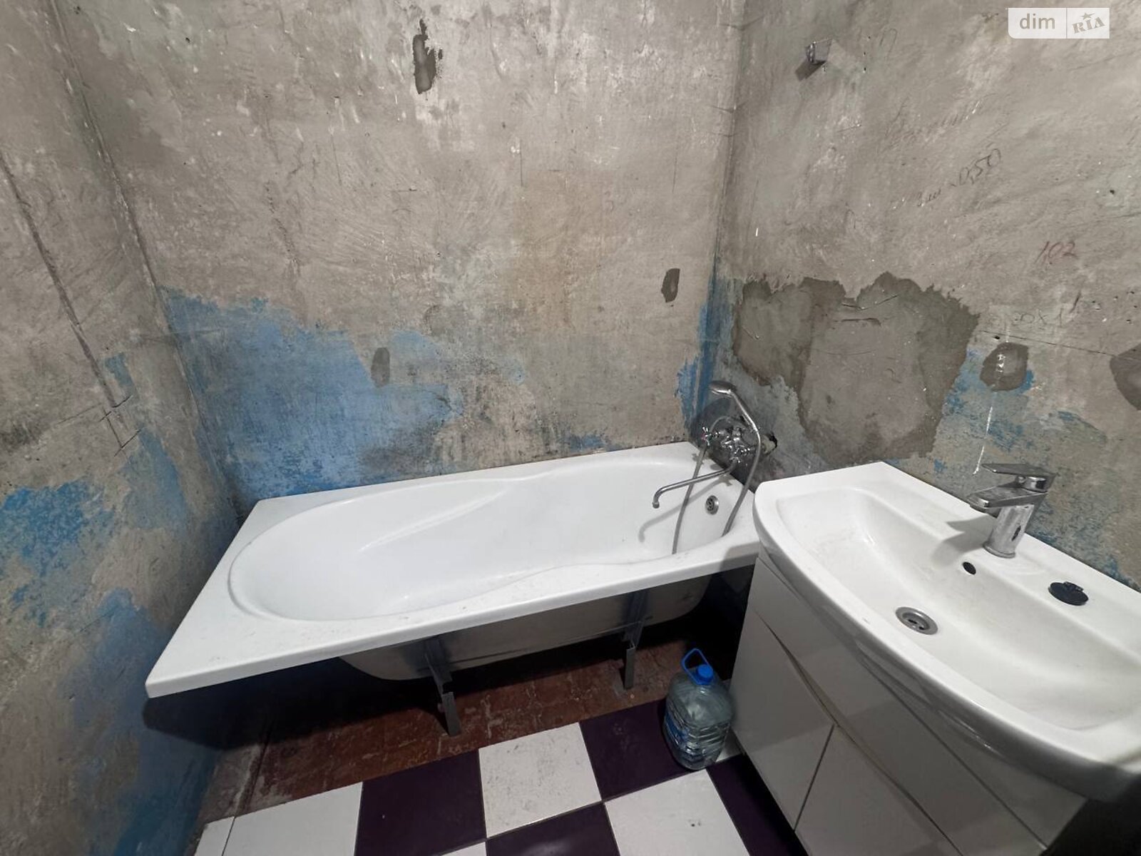 Продажа трехкомнатной квартиры в Виннице, на ул. Антонова Олега 56, район Военный городок фото 1