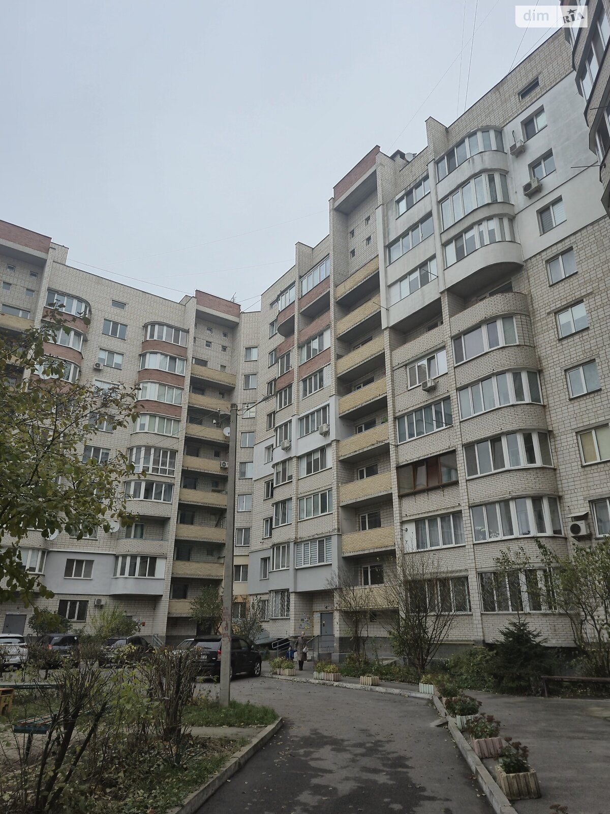 Продаж трикімнатної квартири в Вінниці, на вул. Гетьмана Мазепи 8А, район Військове містечко фото 1