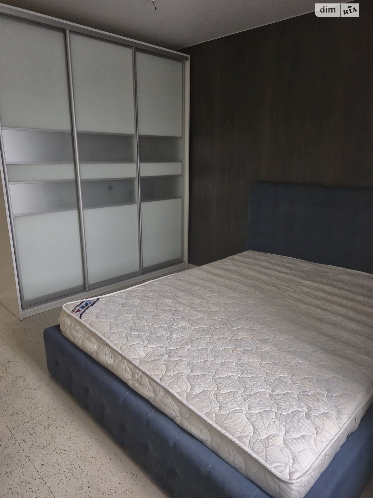 Продаж трикімнатної квартири в Вінниці, на вул. Гетьмана Мазепи 8А, район Військове містечко фото 1