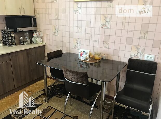 Продажа трехкомнатной квартиры в Виннице, на ул. Павла Тычины район Военный городок фото 1 Продажа трехкомнатной квартиры в Виннице, на ул. Павла Тычины район Военный городок фото 1