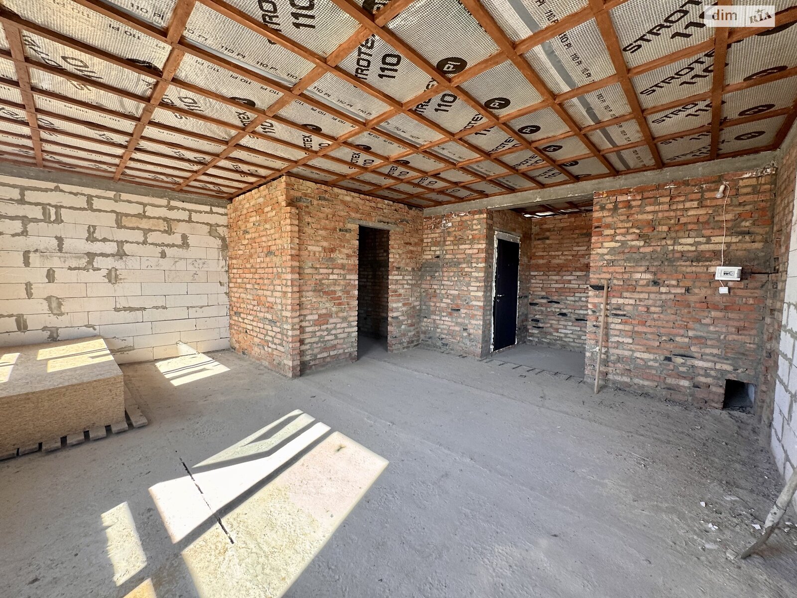 Продажа трехкомнатной квартиры в Виннице, на ул. Гетмана Мазепы 80, кв. 87, район Замостье фото 1 Продажа трехкомнатной квартиры в Виннице, на ул. Гетмана Мазепы 80, кв. 87, район Замостье фото 1