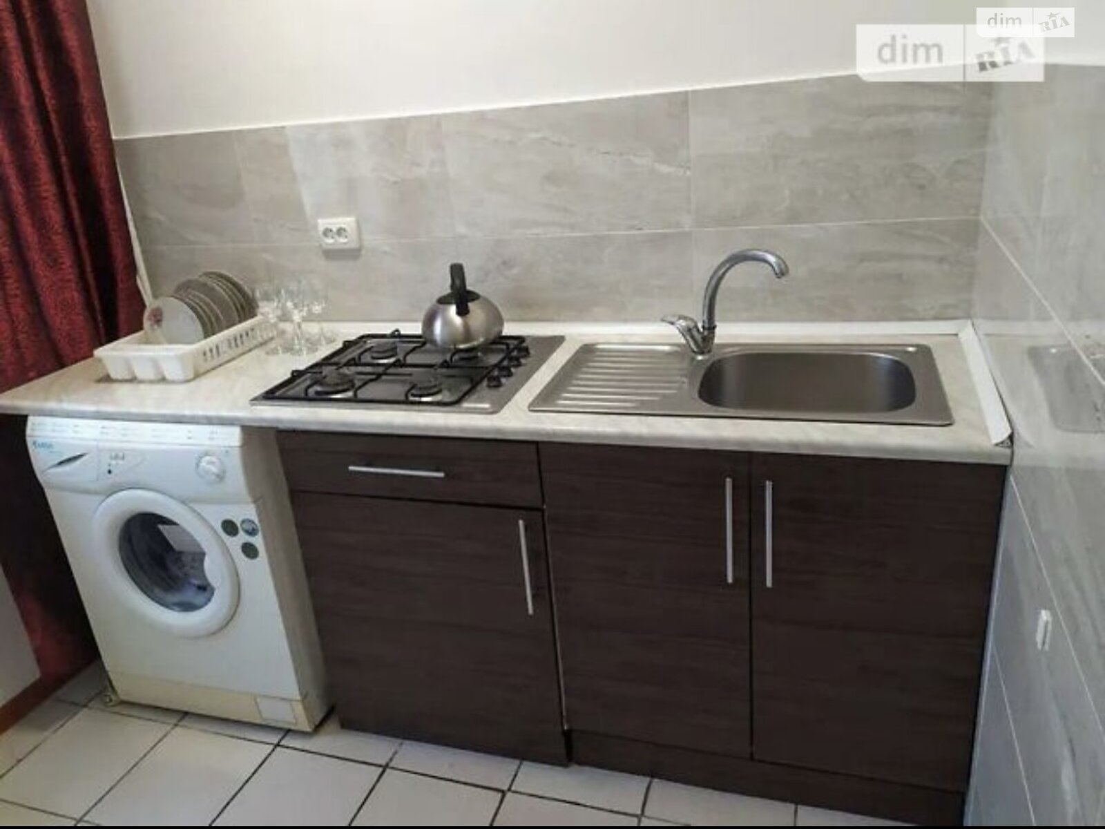 Продаж трикімнатної квартири в Вінниці, на вул. Шимка Максима, район Замостя фото 1 Продаж трикімнатної квартири в Вінниці, на вул. Шимка Максима, район Замостя фото 1