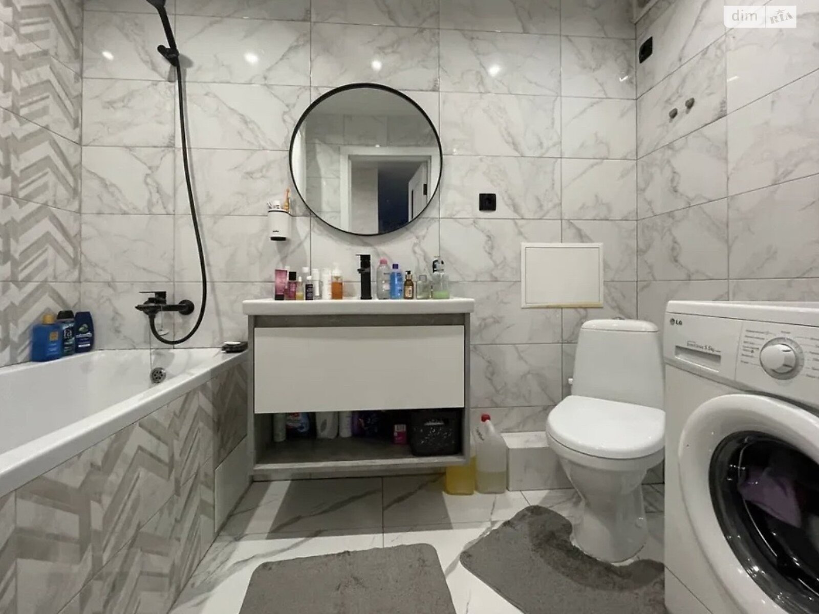 Продаж чотирикімнатної квартири в Вінниці, на вул. Дмитра Білоконя 32, район Замостянський фото 1 Продаж чотирикімнатної квартири в Вінниці, на вул. Дмитра Білоконя 32, район Замостянський фото 1