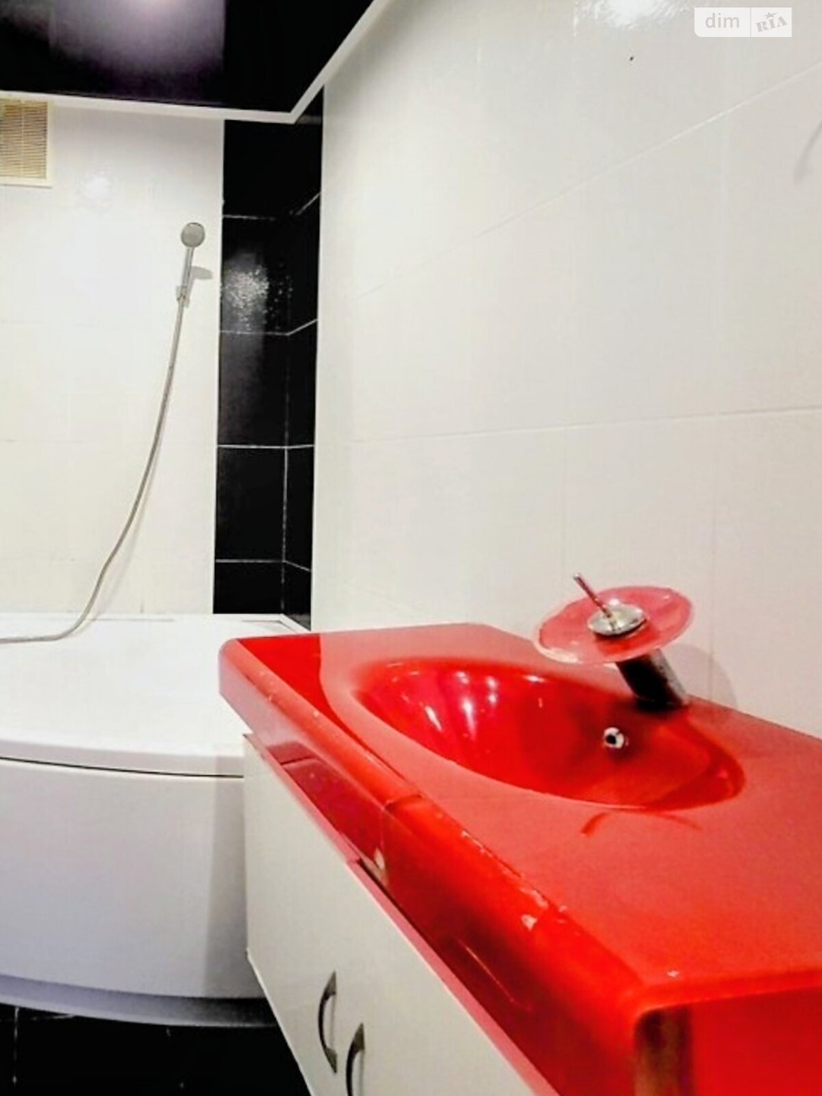 Продажа трехкомнатной квартиры в Виннице, на ул. Генерала Григоренко, район Замостянский фото 1