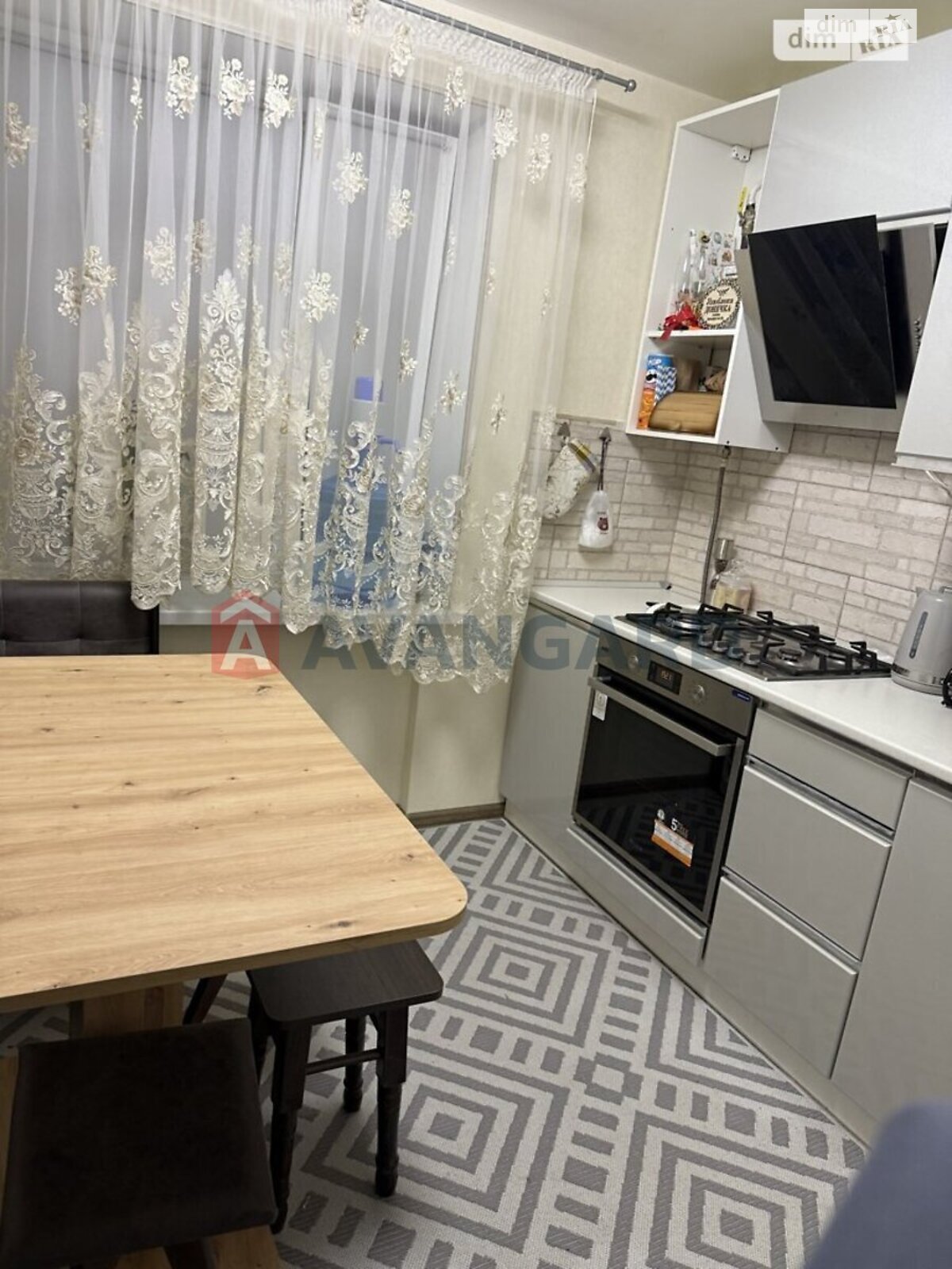 Продаж двокімнатної квартири в Вінниці, на вул. Київська, район Замостянський фото 1 Продаж двокімнатної квартири в Вінниці, на вул. Київська, район Замостянський фото 1