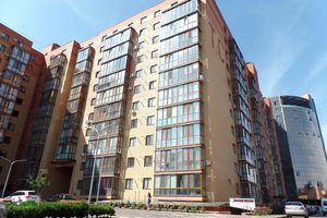 Продаж чотирикімнатної квартири в Вінниці, на просп. Коцюбинського 43А, фото 2