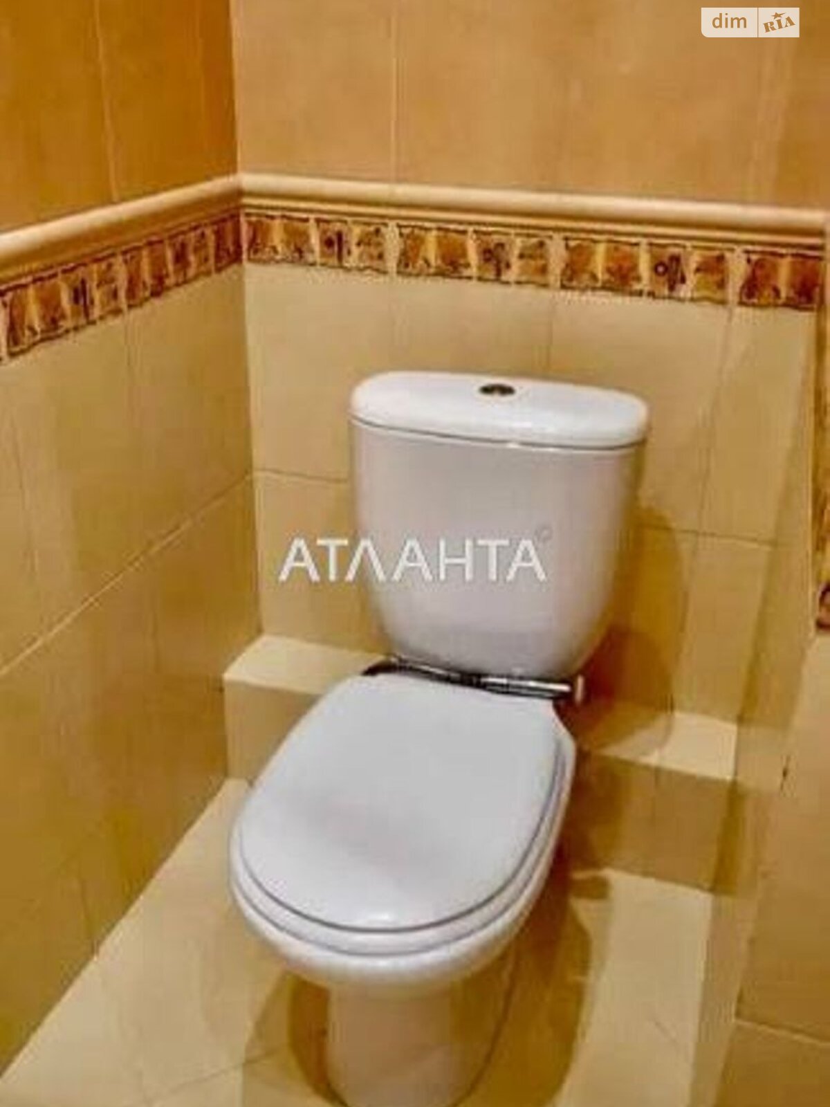 Продажа трехкомнатной квартиры в Виннице, на просп. Коцюбинского, район Замостянский фото 1 Продажа трехкомнатной квартиры в Виннице, на просп. Коцюбинского, район Замостянский фото 1